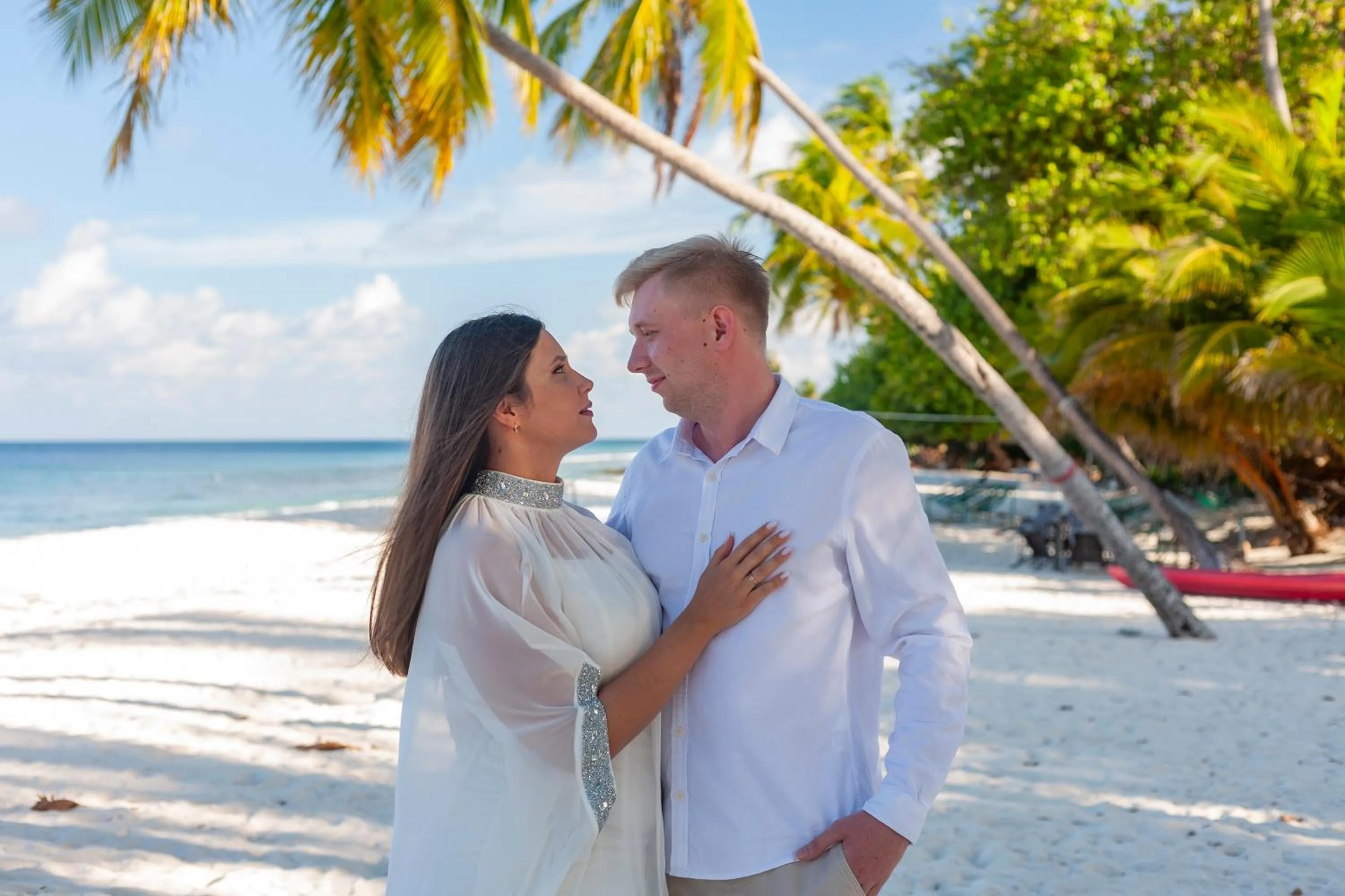 Guests in Dhonfulhafi Beach View