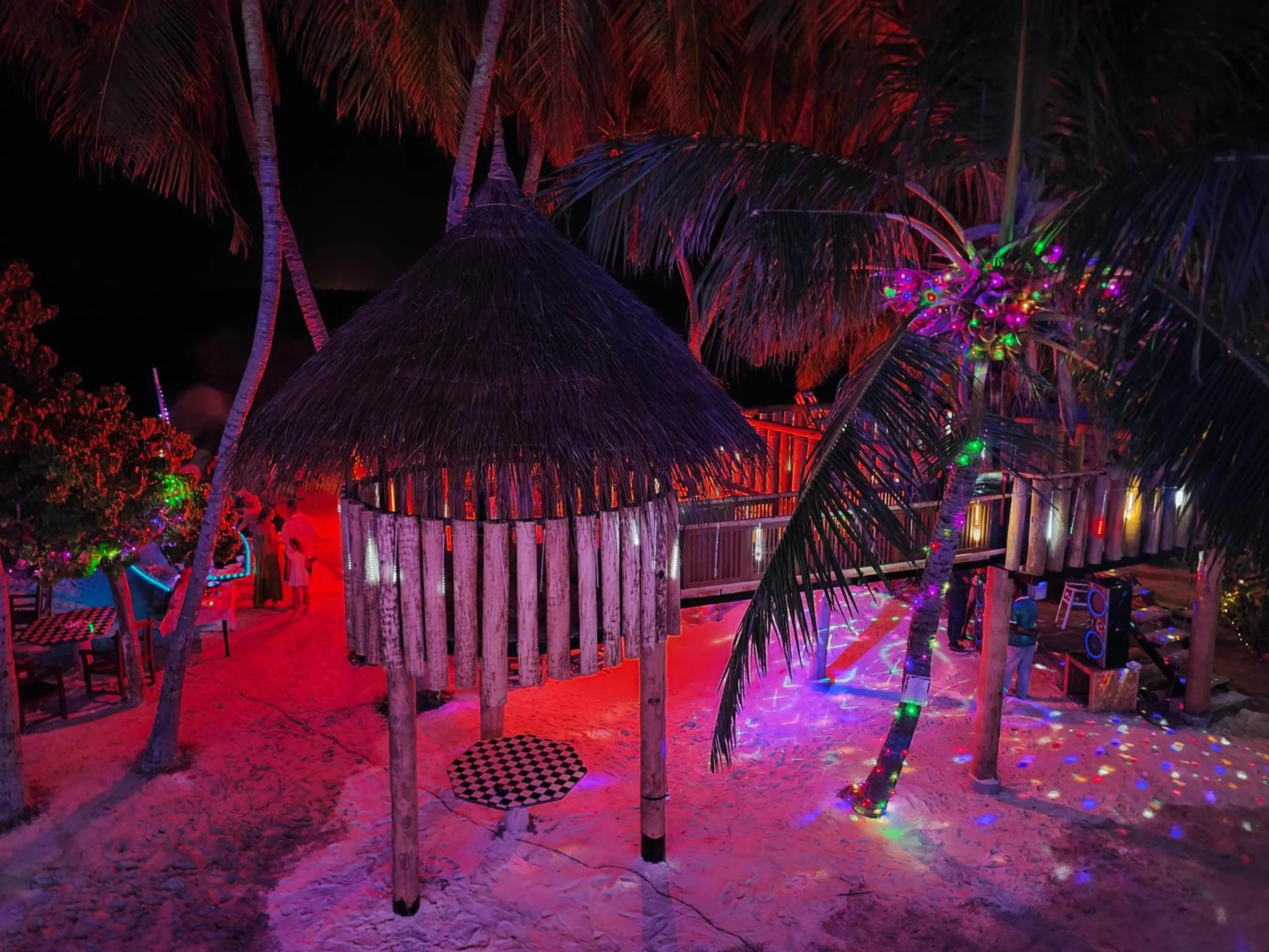 furniture in Dhonfulhafi Beach View