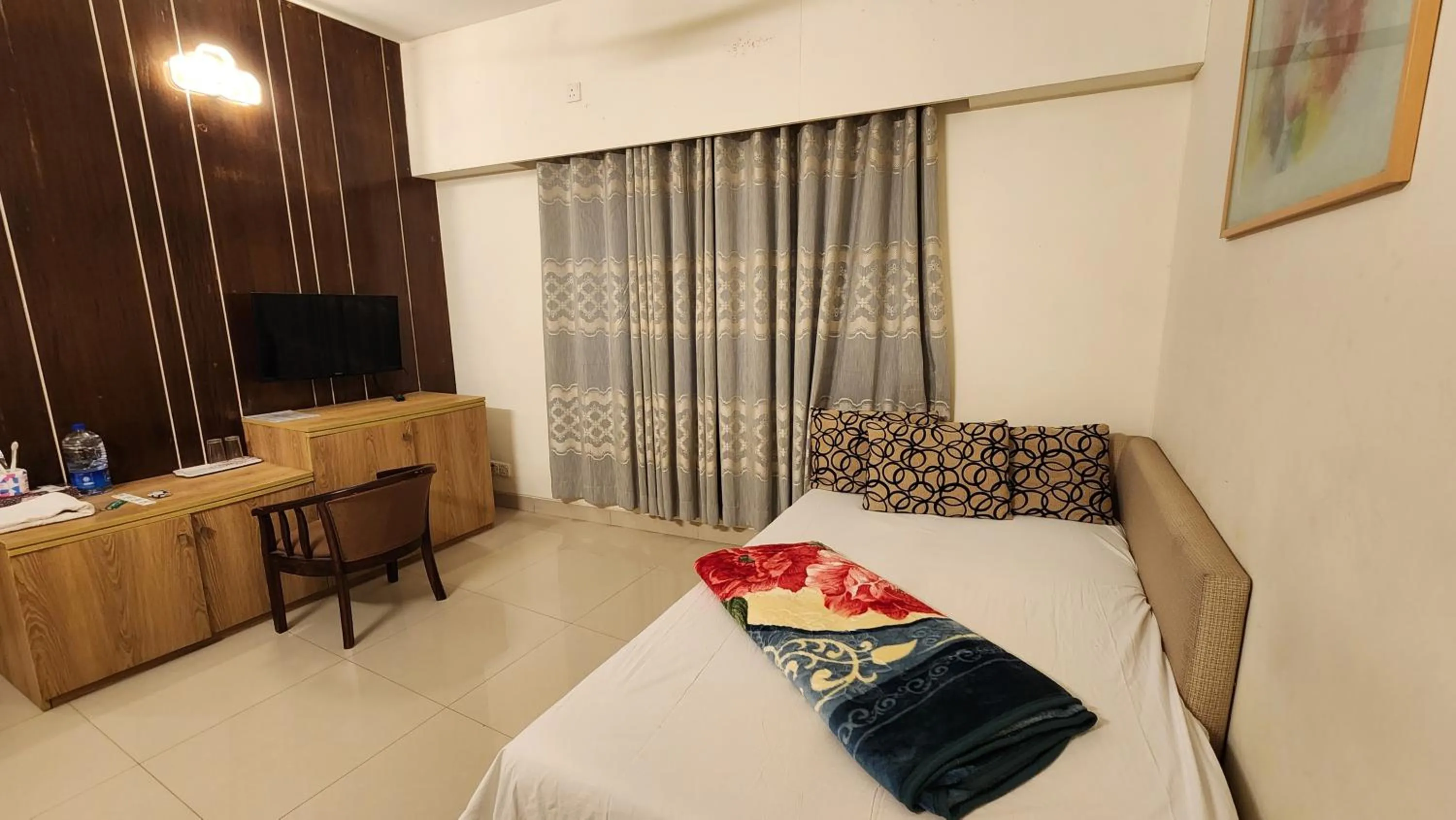 Bed in Hotel Cox Rotana