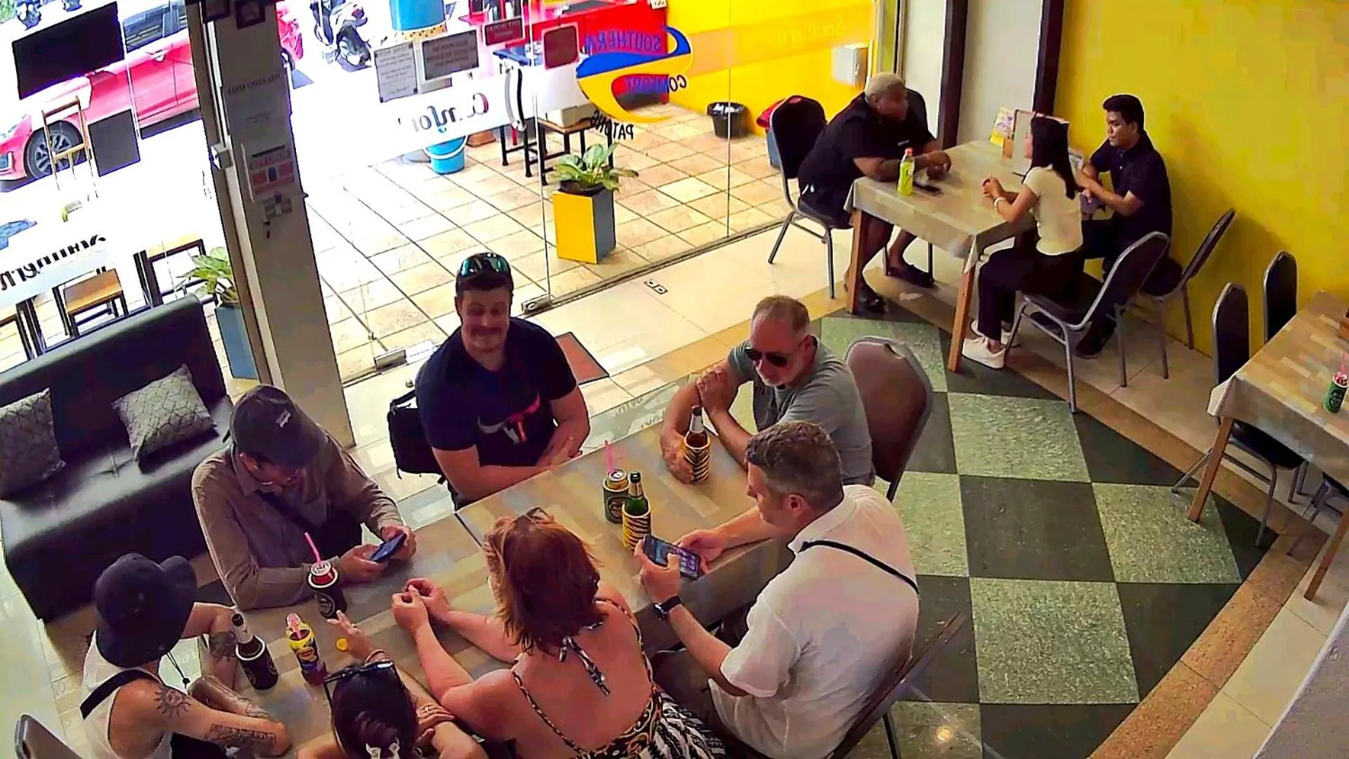 Restaurant/places to eat in Southern Comfort Patong