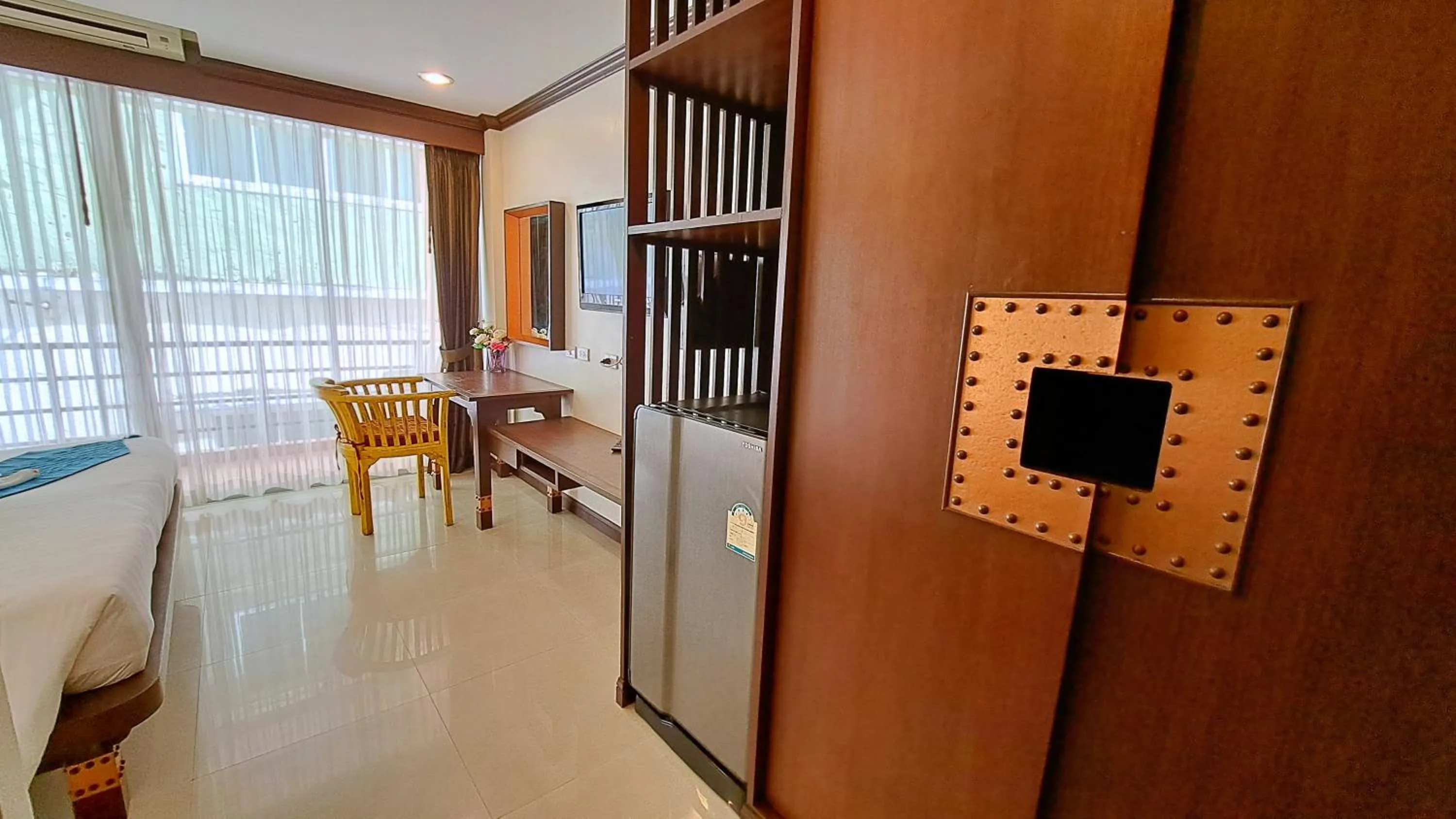 Seating area in Southern Comfort Patong