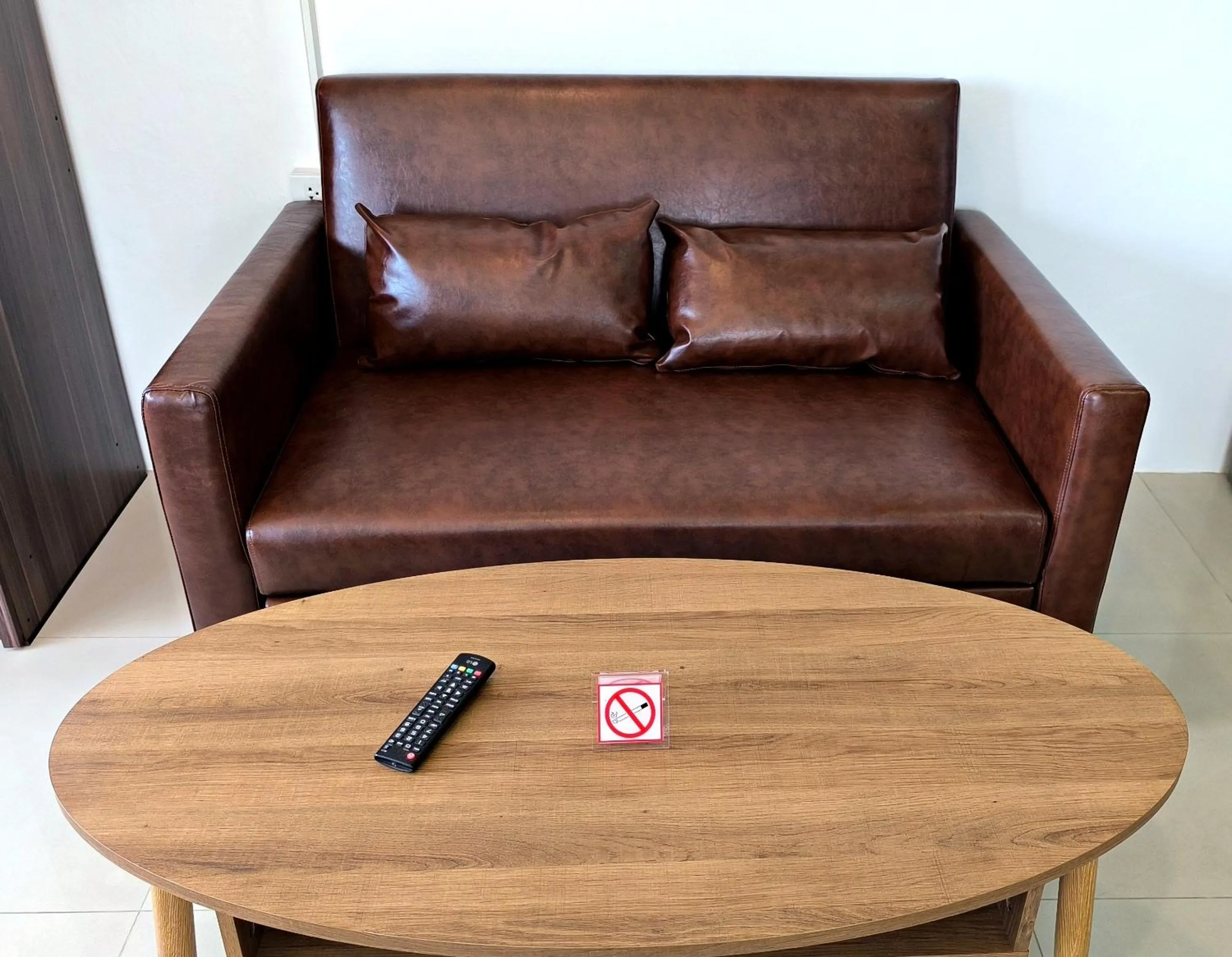 Seating area in Southern Comfort Patong