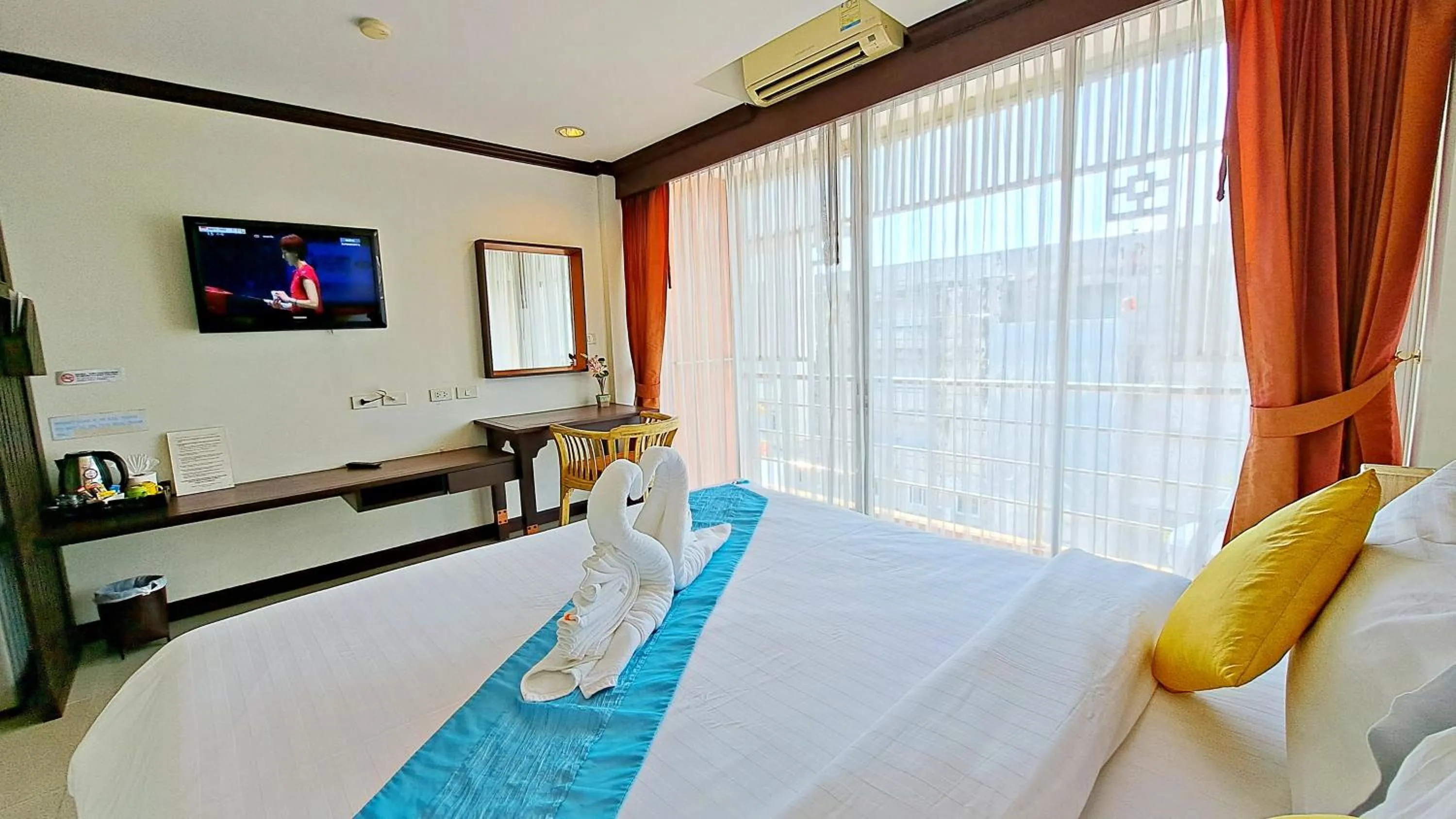 Bed in Southern Comfort Patong
