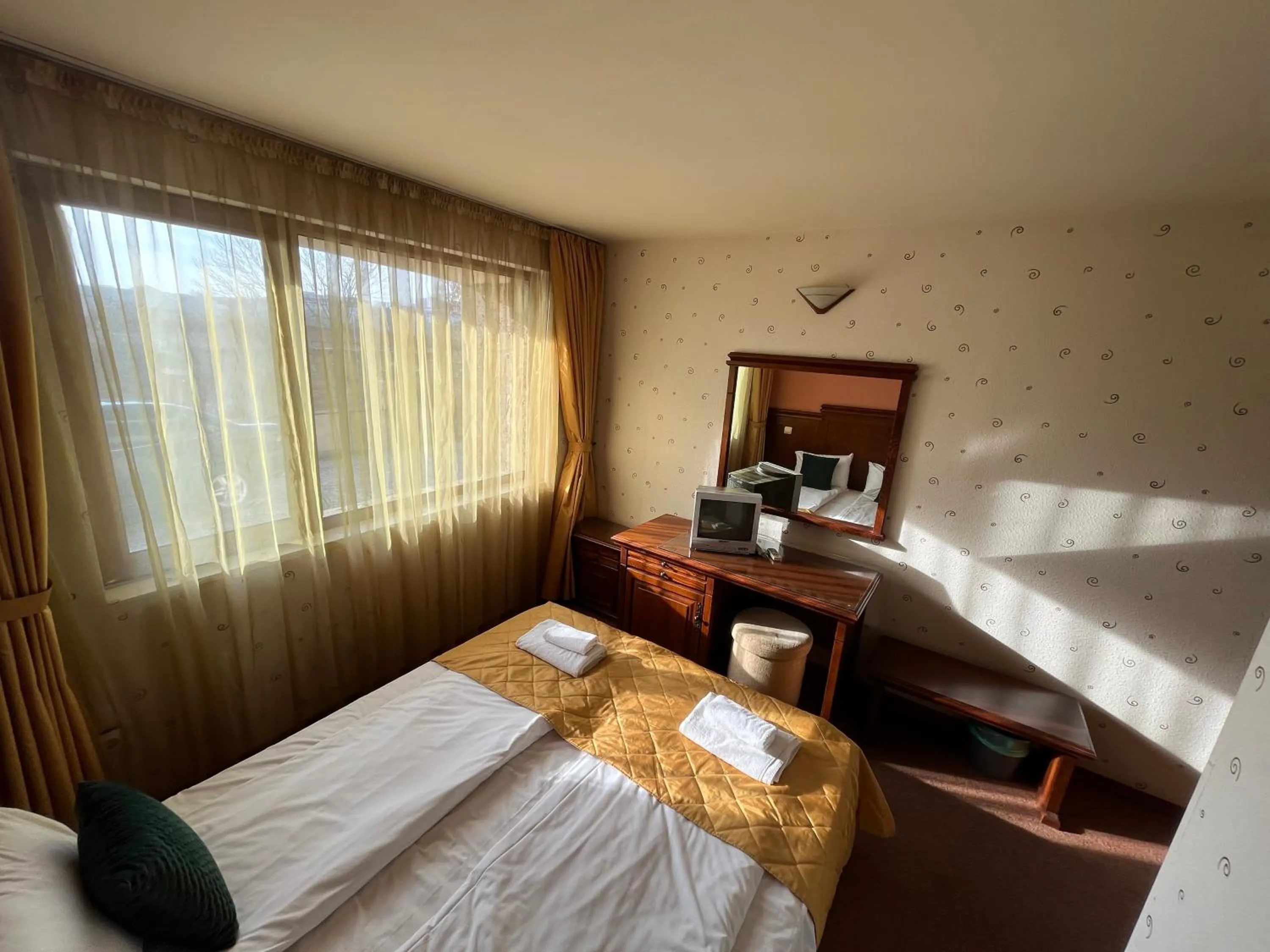 Bed in HOTEL BOLYARI