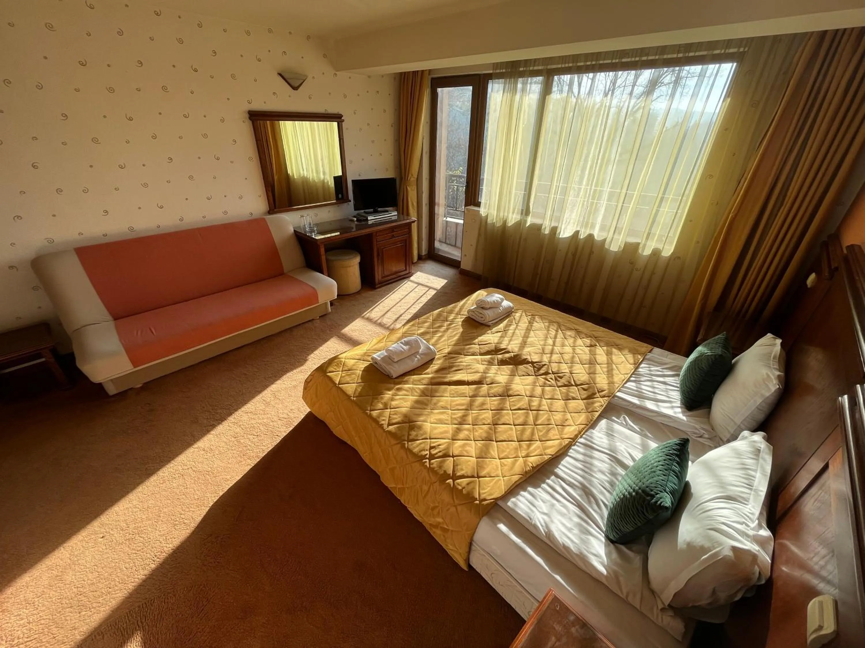 Bed in HOTEL BOLYARI