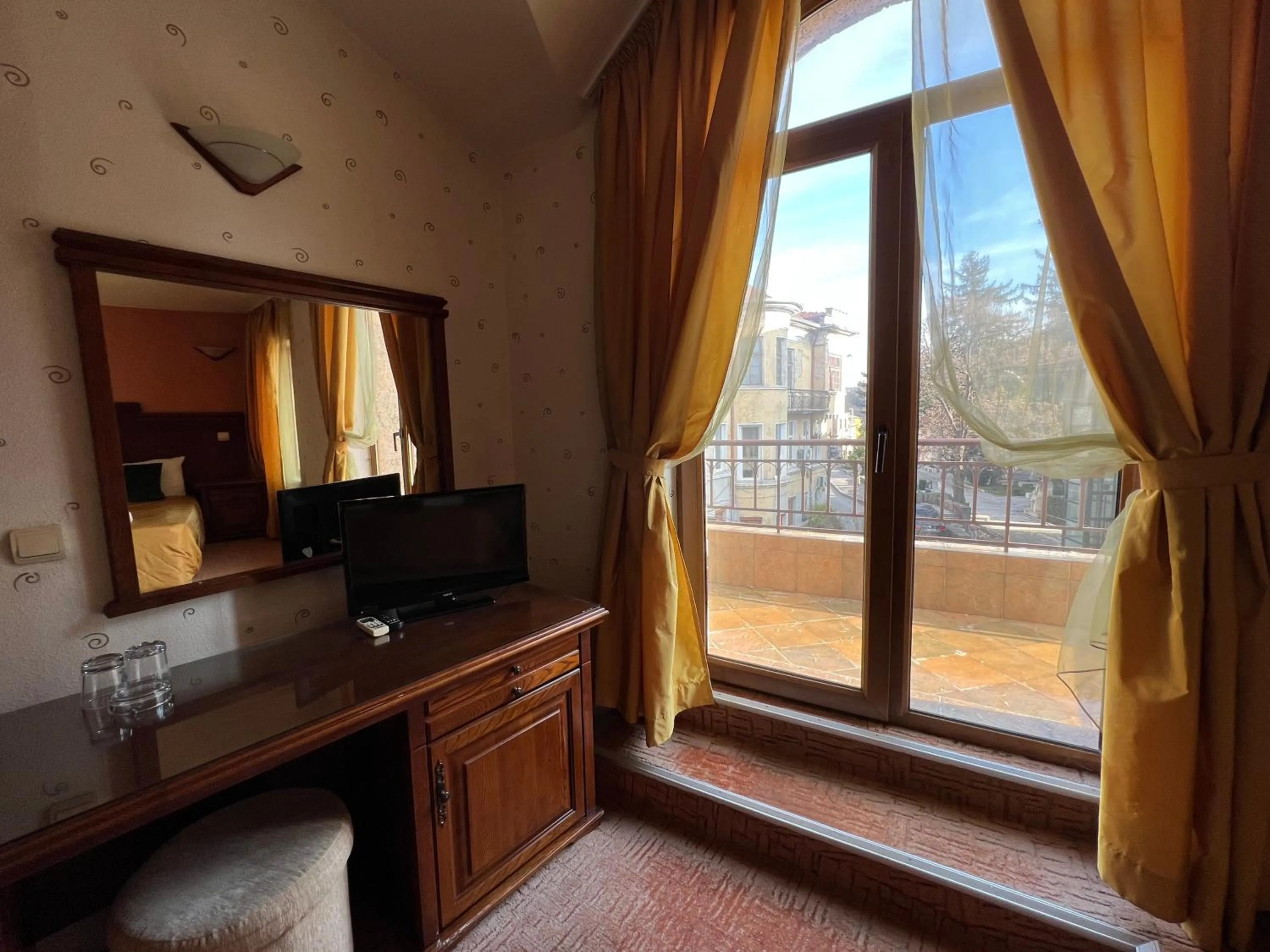 TV and multimedia in HOTEL BOLYARI