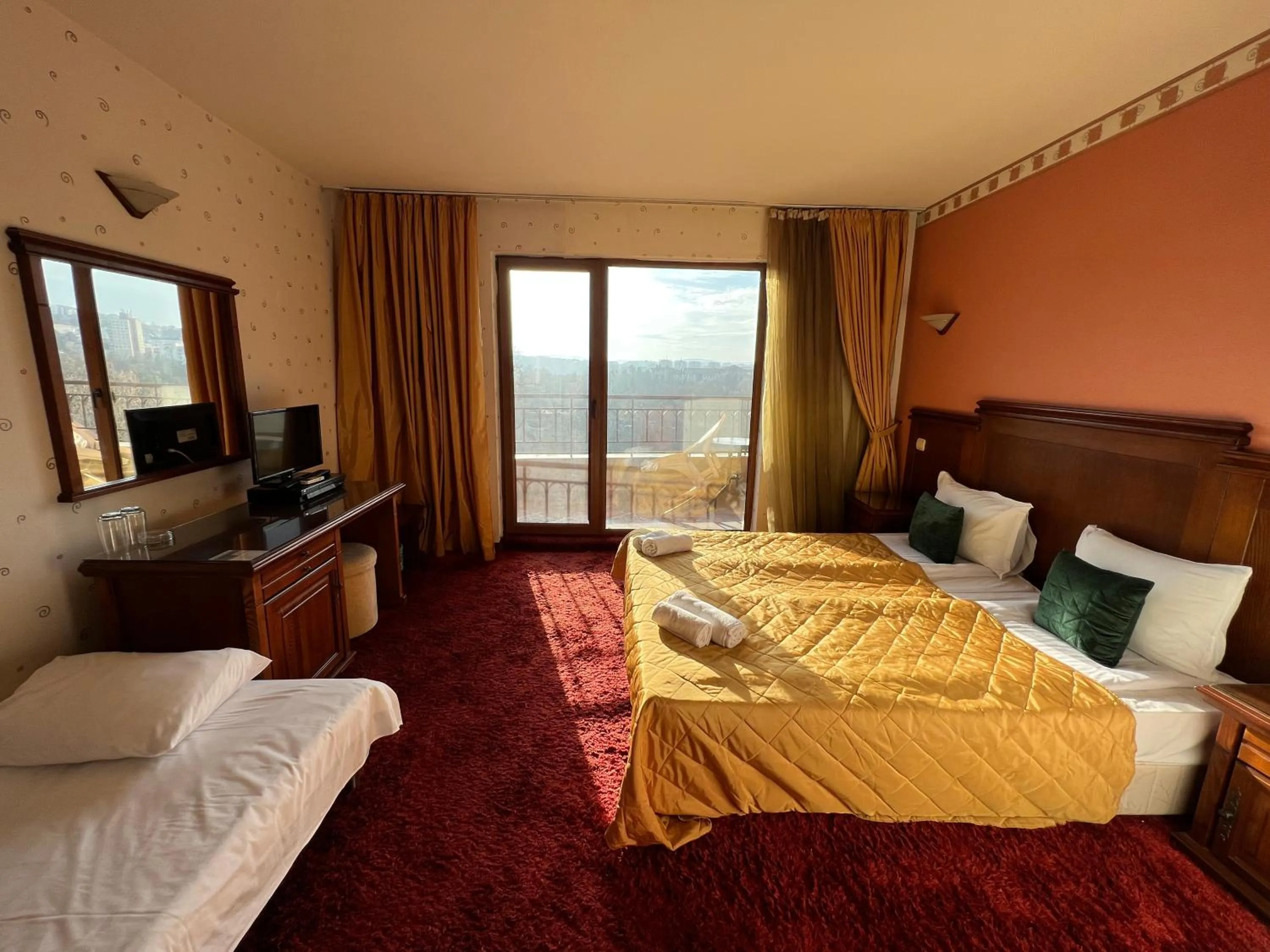 Bed in HOTEL BOLYARI