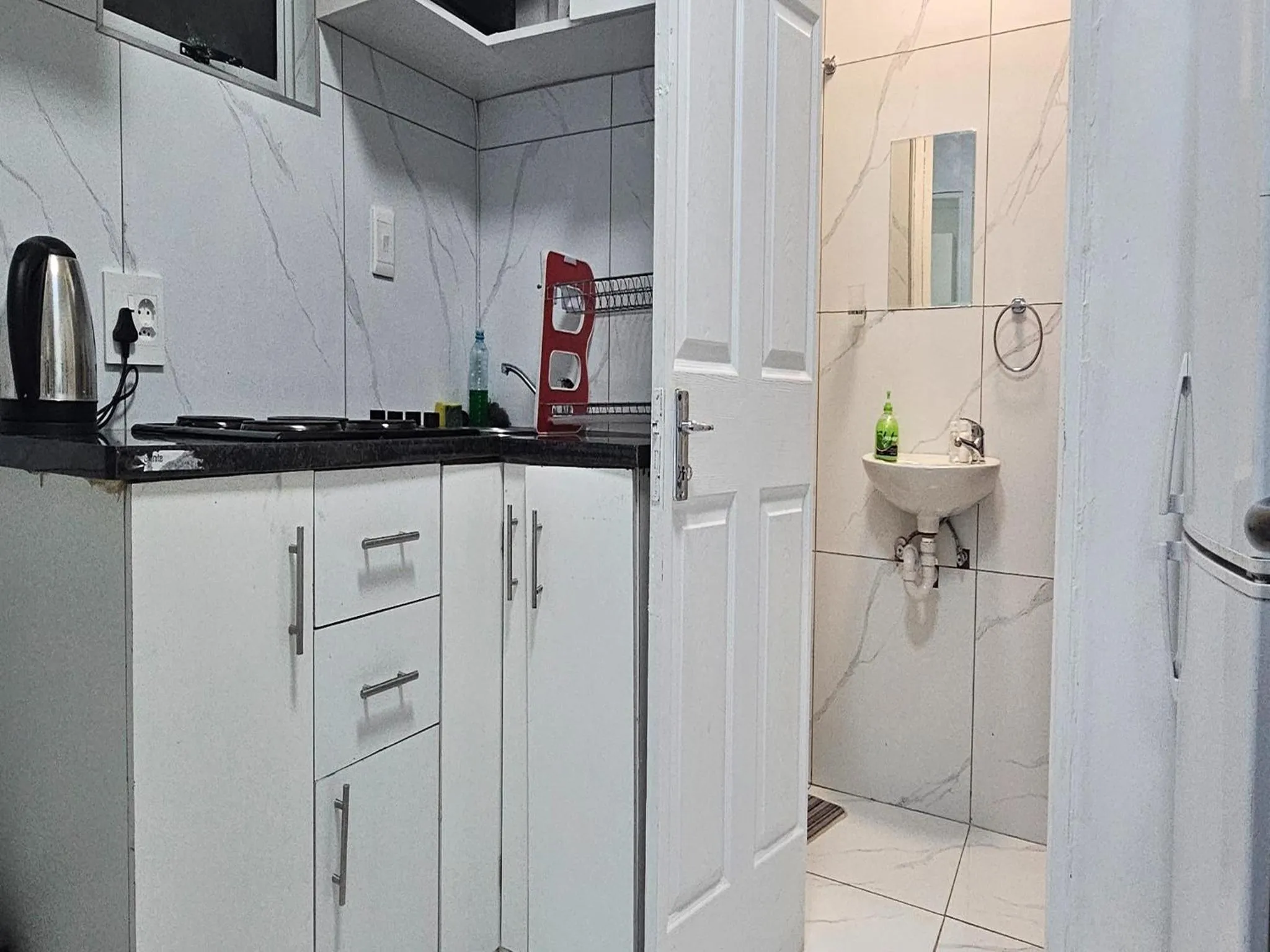 Kitchen or kitchenette in Goshen Lodge Fitzroy