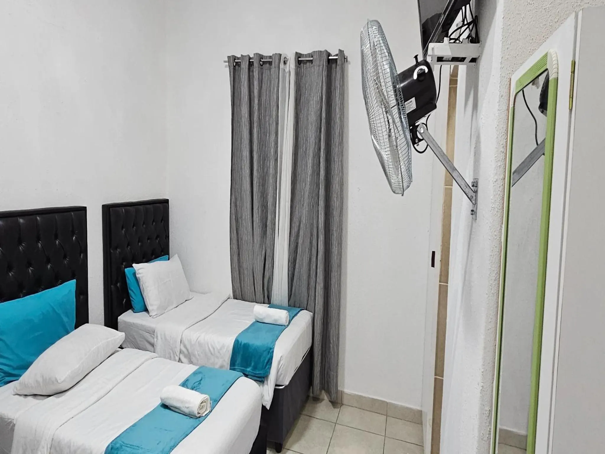 Bed in Goshen Lodge Fitzroy