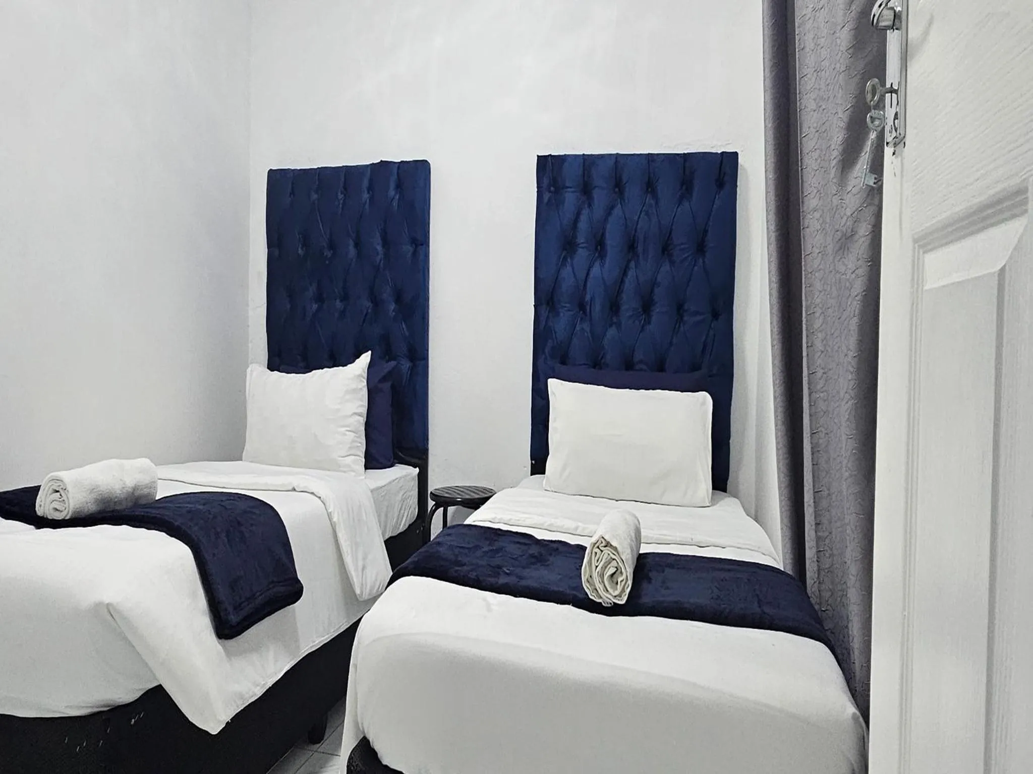 Bed in Goshen Lodge Fitzroy