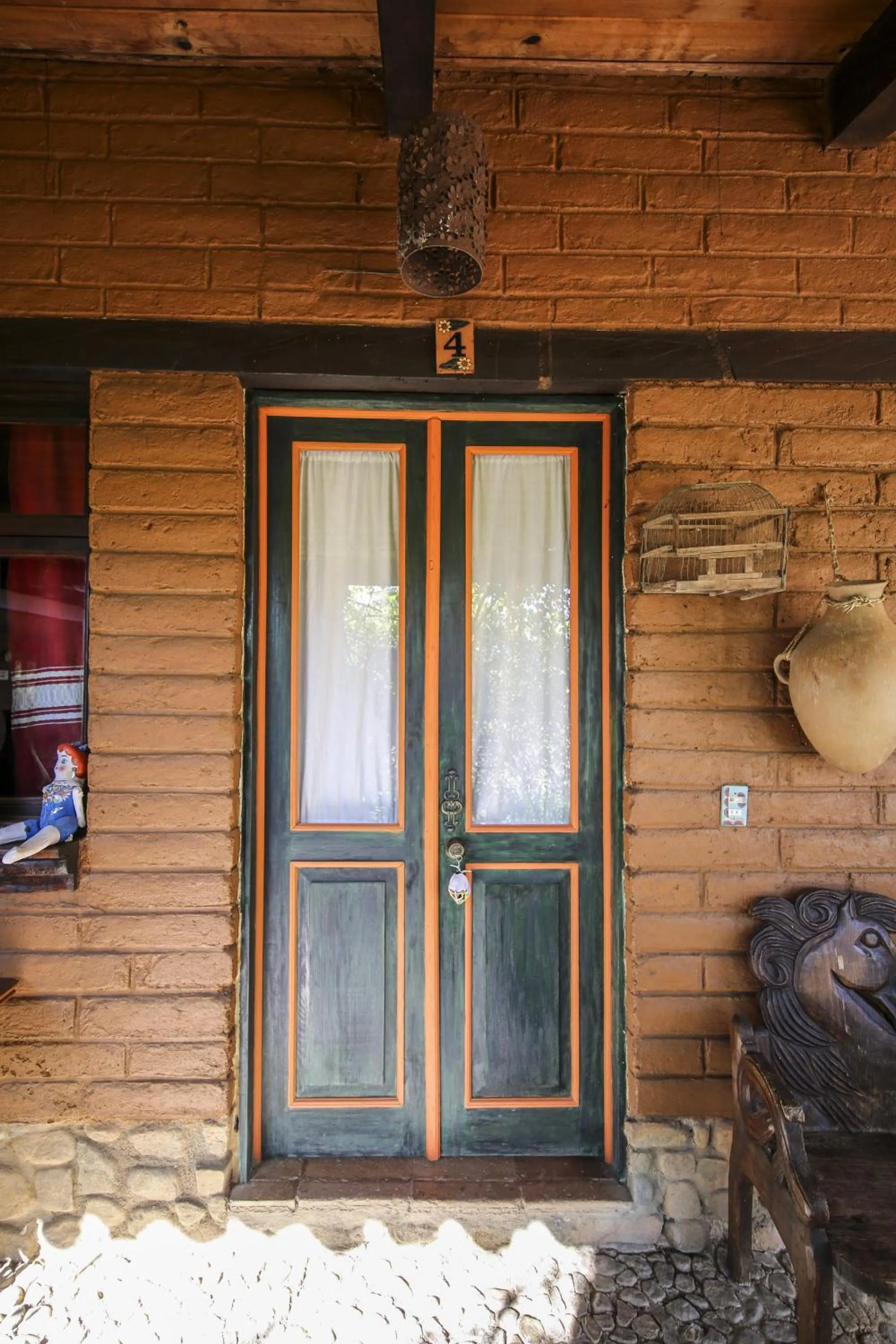 Facade/entrance in Huayápam Yù'ú Lodge