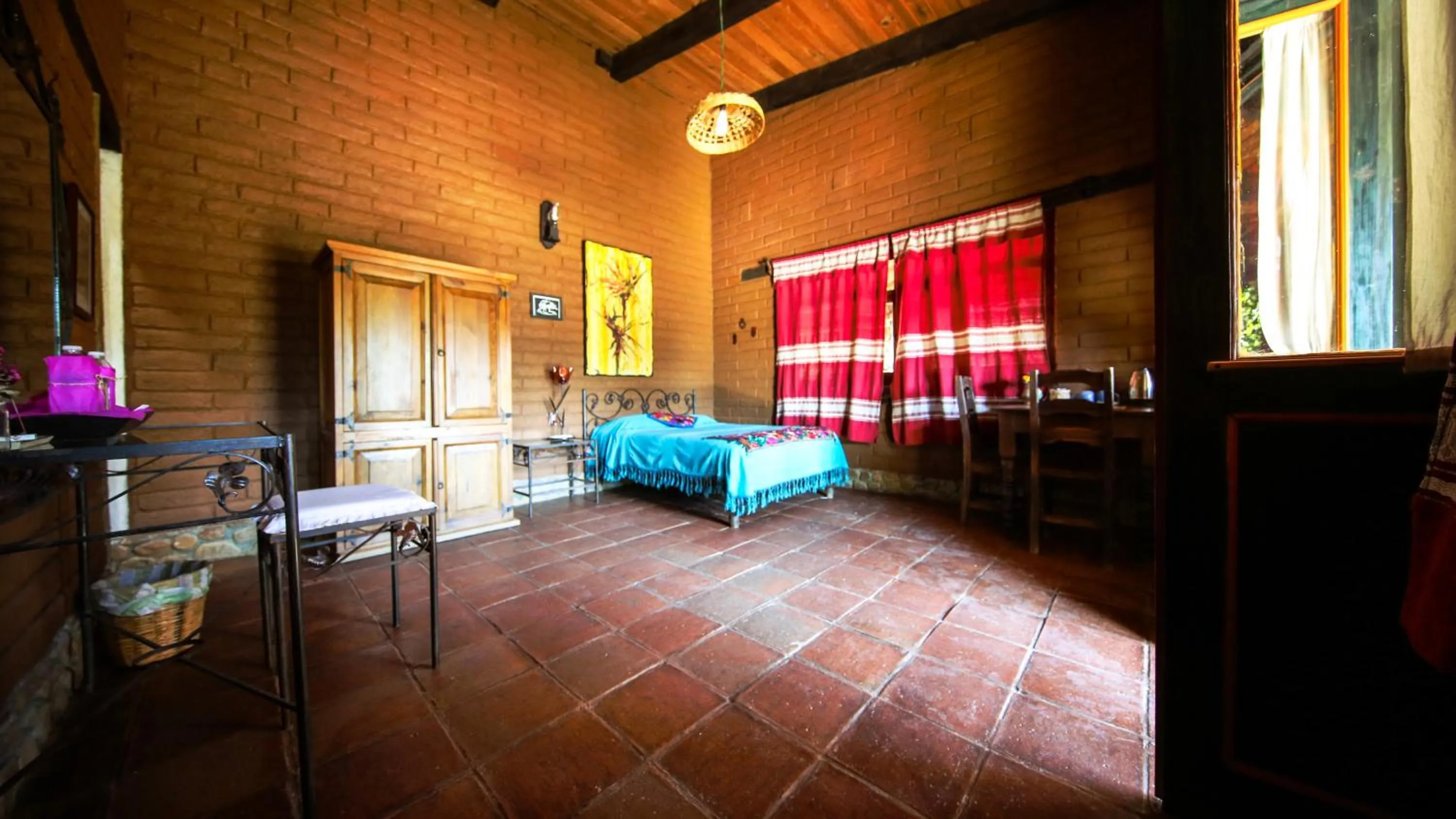 Bed in Huayápam Yù'ú Lodge