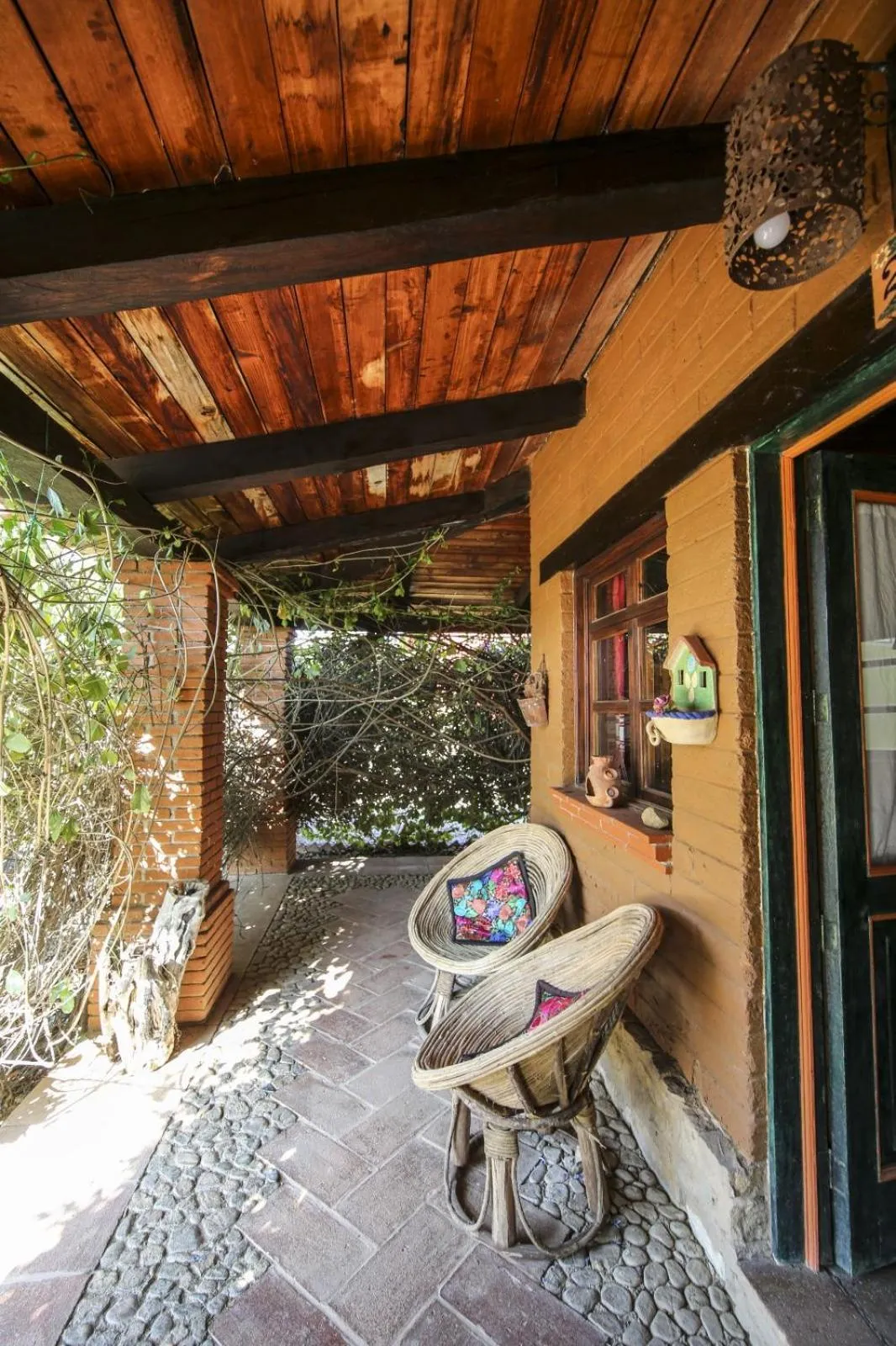 Facade/entrance in Huayápam Yù'ú Lodge