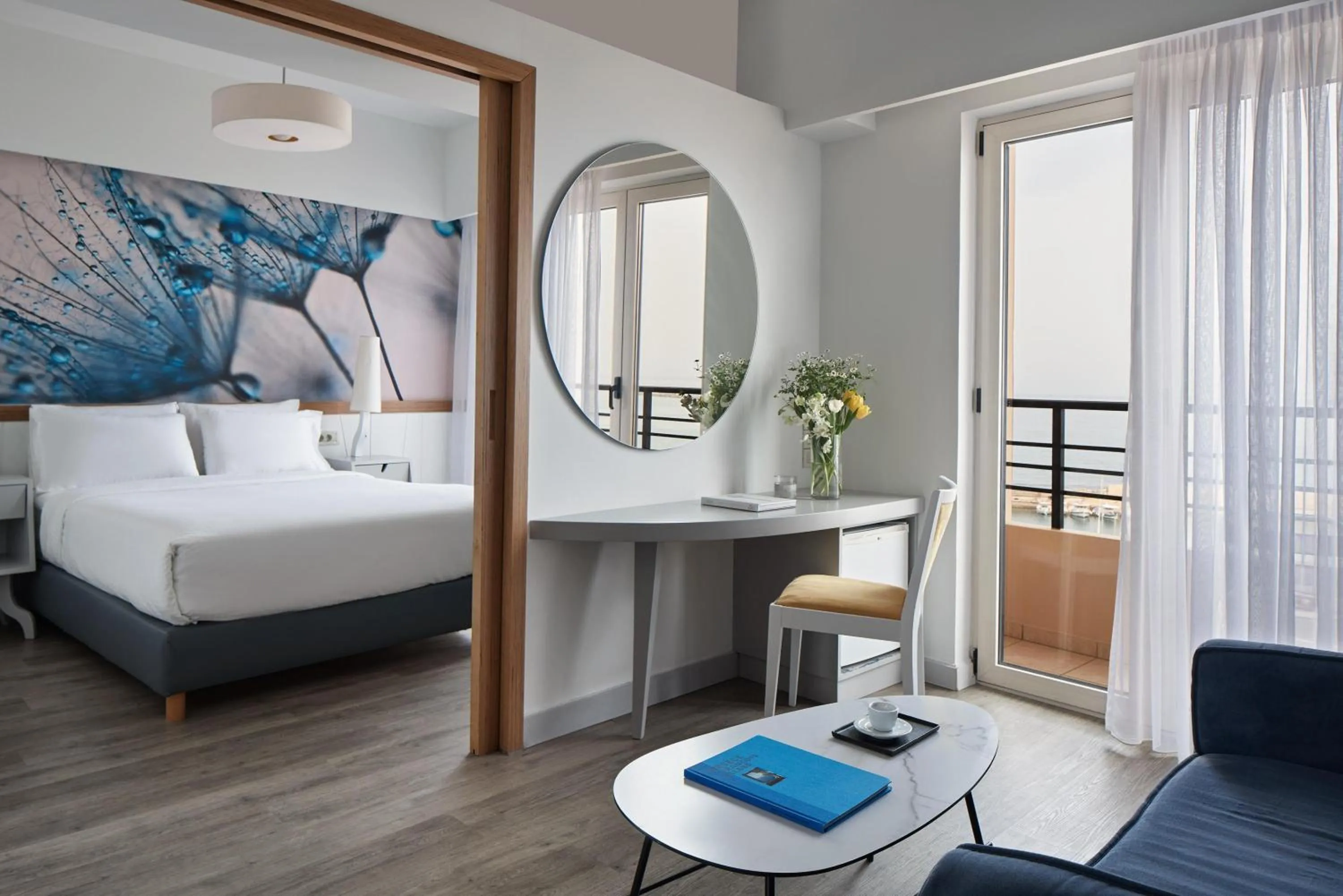 Bathroom, Bed in Lato Boutique Hotel