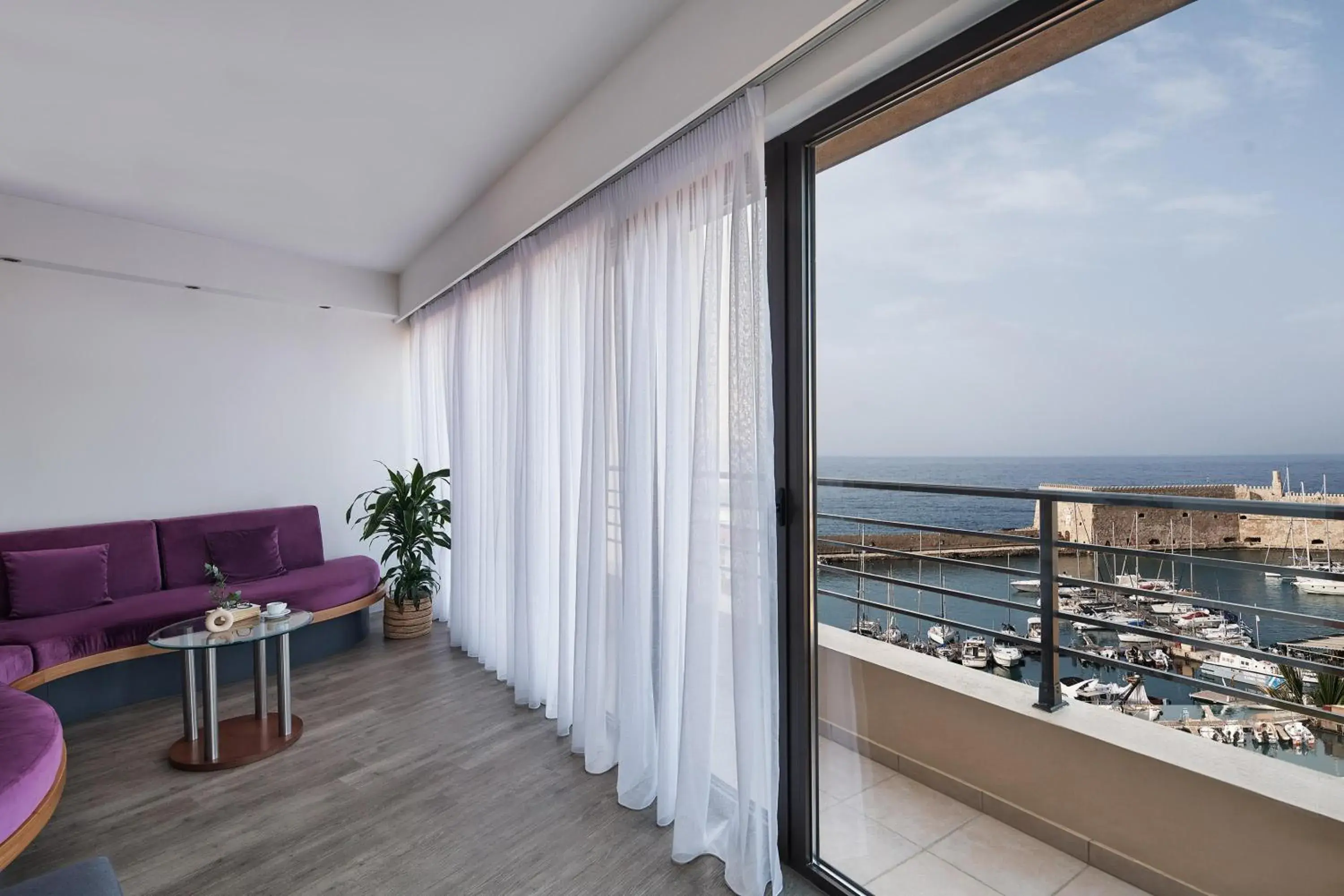 Executive Suite with Sea View in Lato Boutique Hotel Executive Suite with Sea View in Lato Boutique Hotel