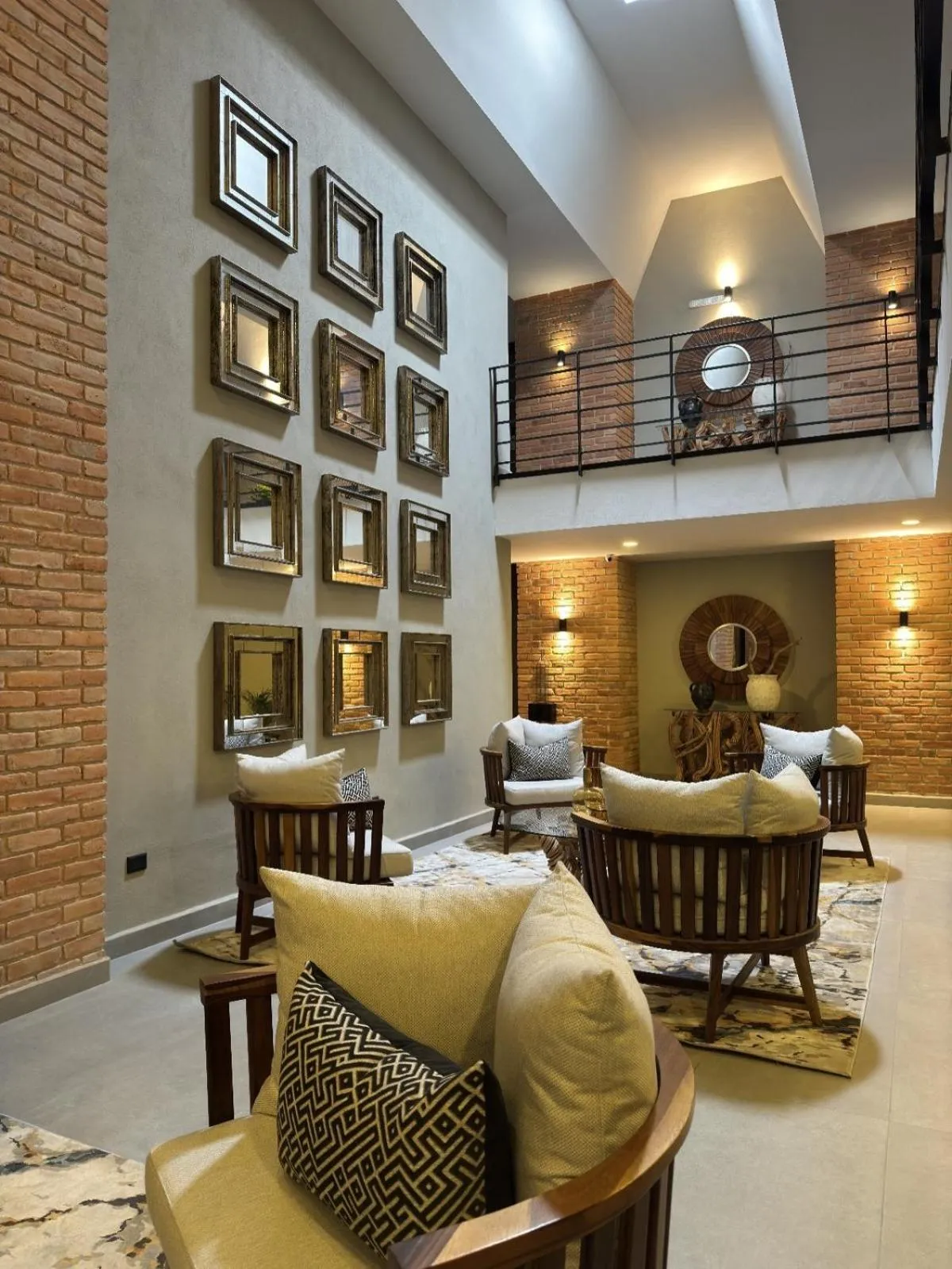 Living room in Esplendor by Wyndham San Luis Potosi