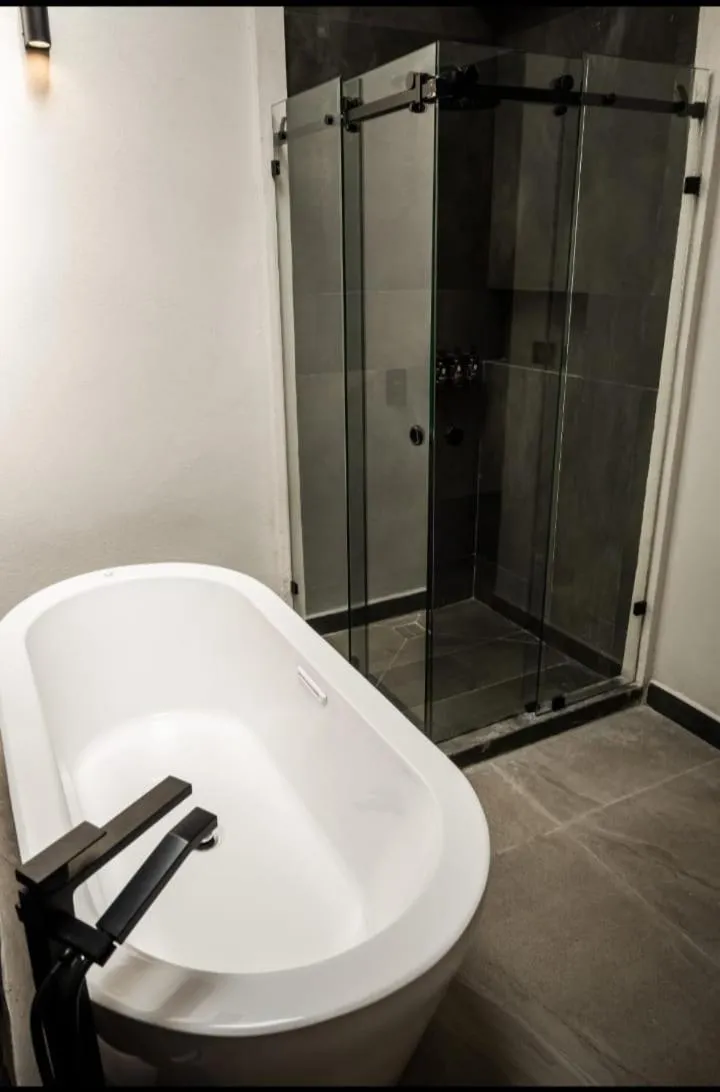 Bath in Esplendor by Wyndham San Luis Potosi