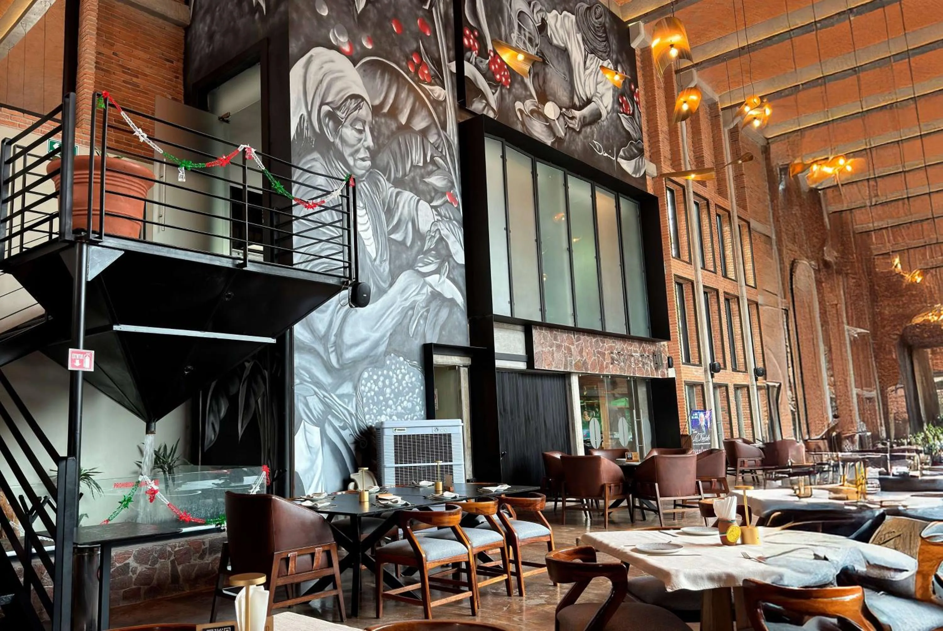 Restaurant/places to eat in Esplendor by Wyndham San Luis Potosi