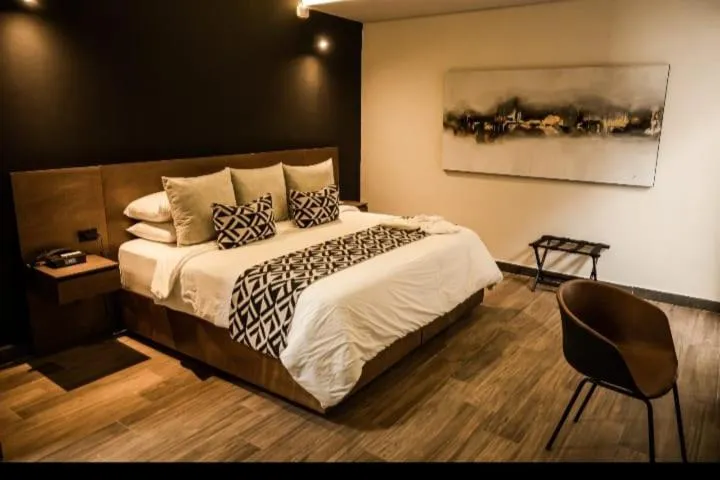 Bedroom, Bed in Esplendor by Wyndham San Luis Potosi