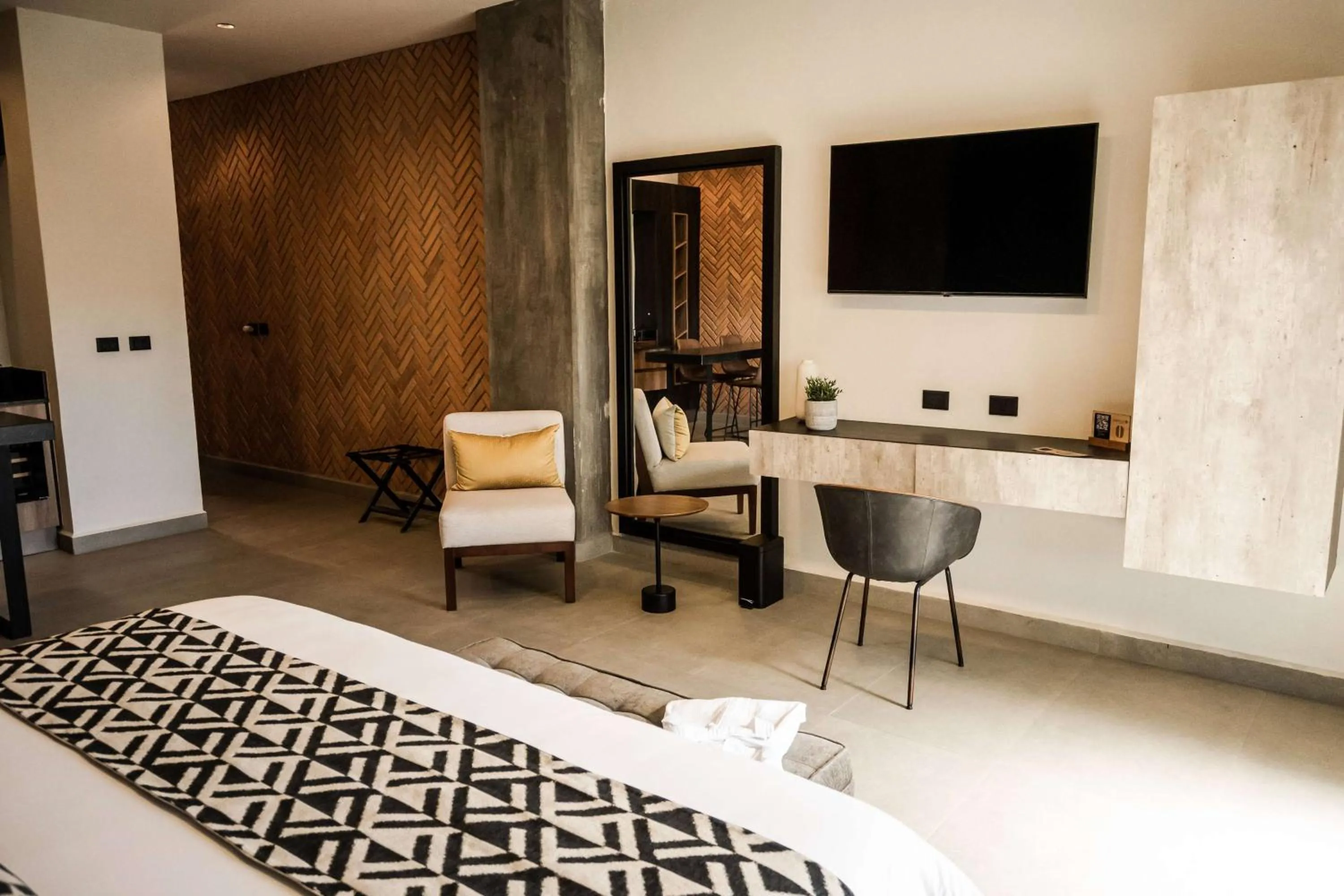 Photo of the whole room, Bed in Esplendor by Wyndham San Luis Potosi