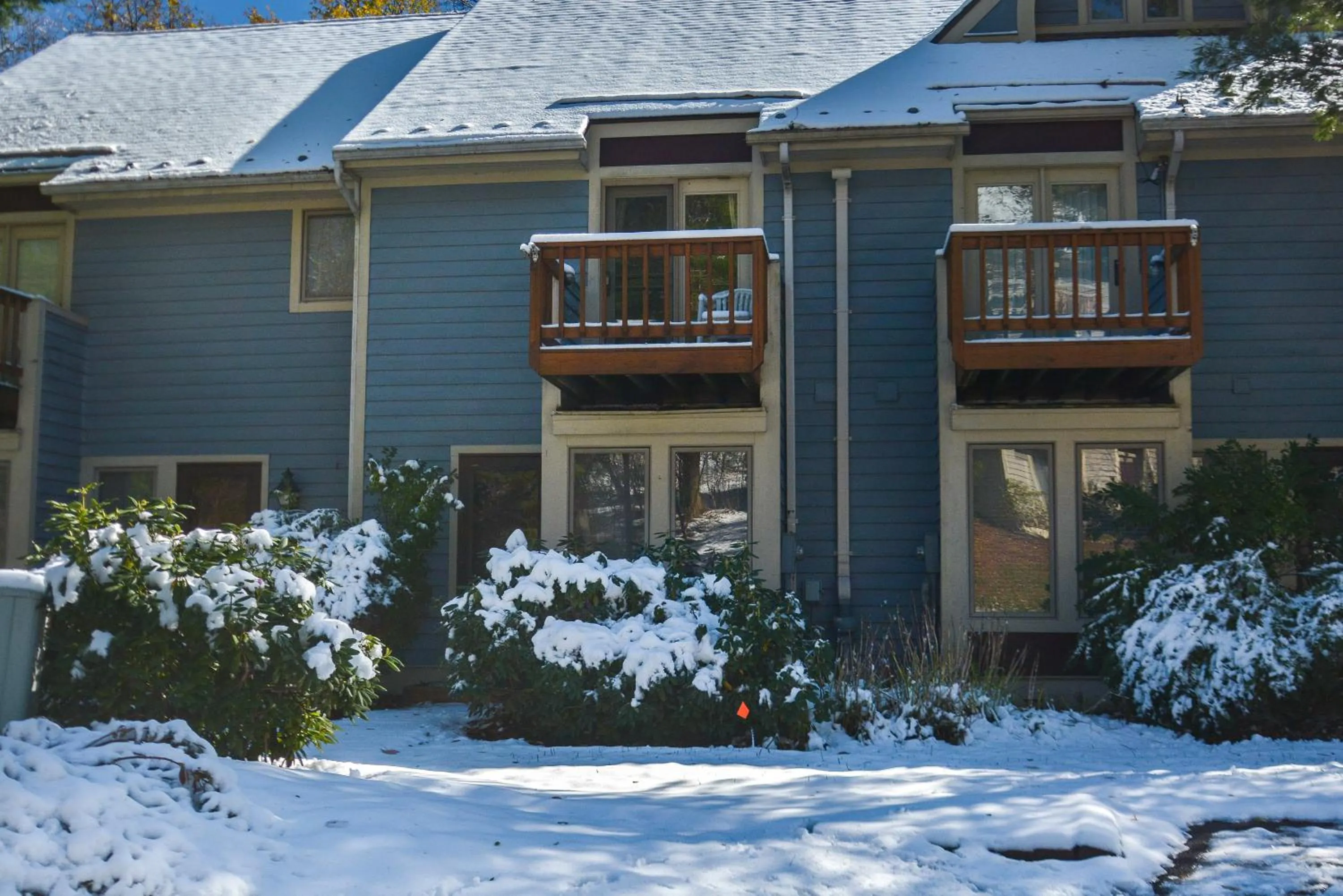 Property building in Villages of Wisp 13 Lakeview Court