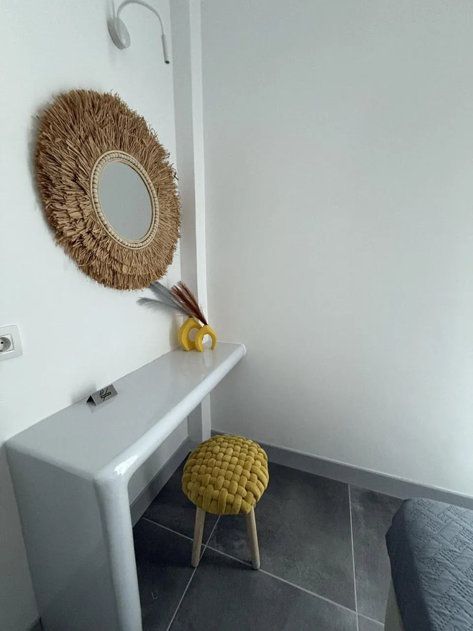 Bedroom in Dilion Hotel