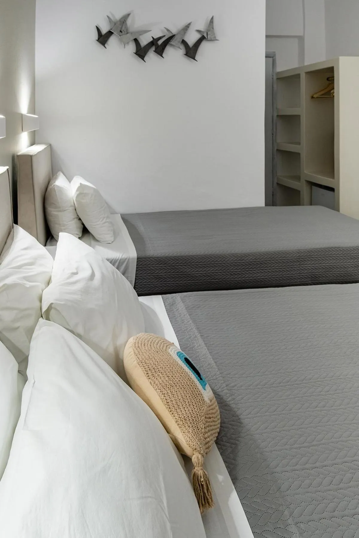 Photo of the whole room, Bed in Dilion Hotel