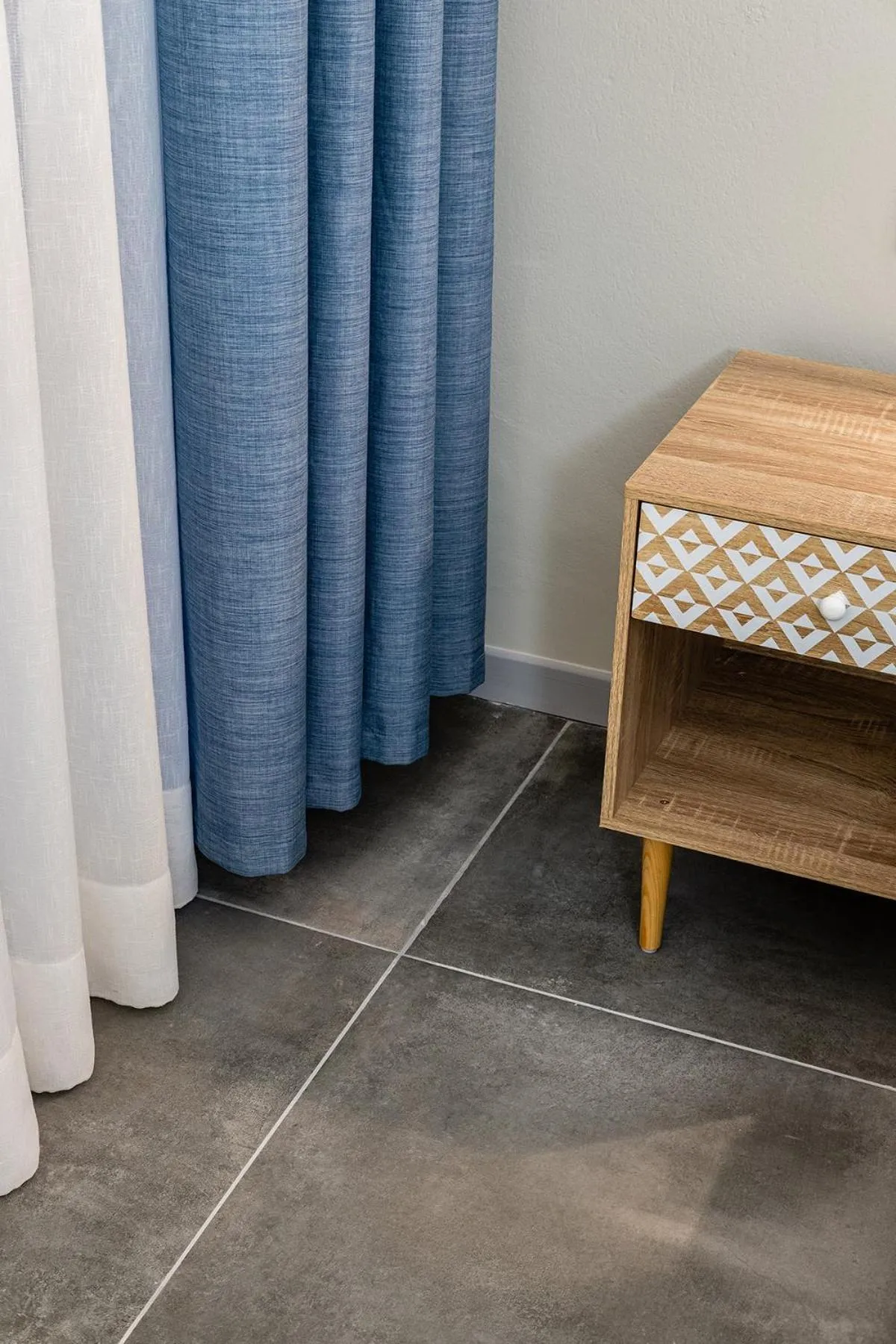 Property building in Dilion Hotel