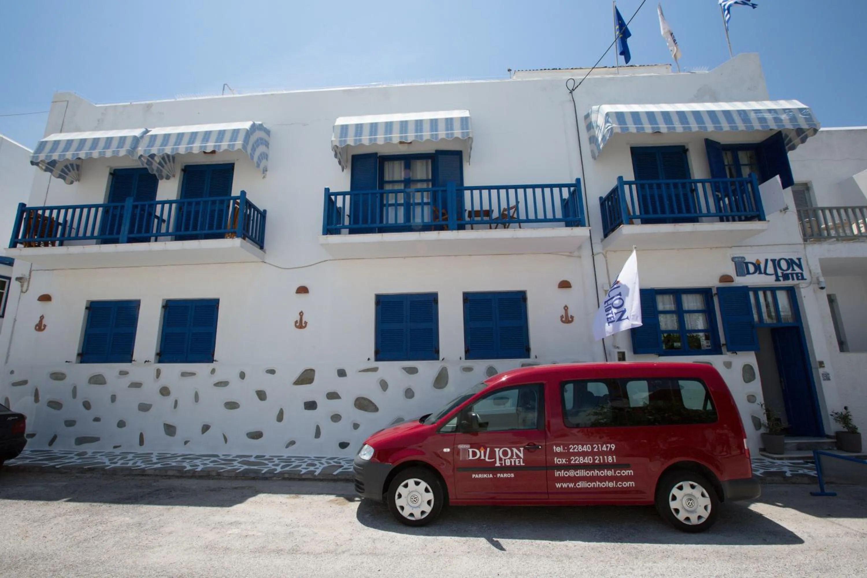 Facade/entrance in Dilion Hotel