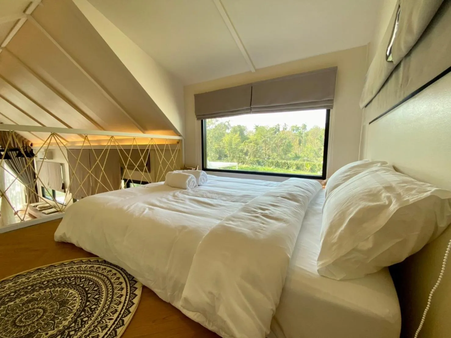 Bed in Baan Nai Baan Nok Resort