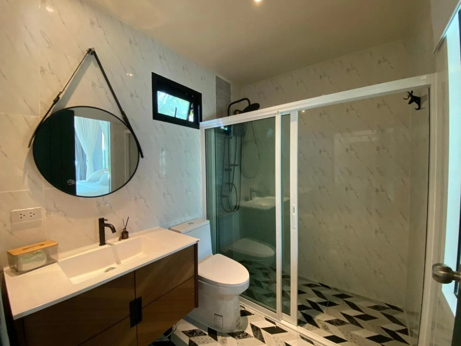 Bathroom in Baan Nai Baan Nok Resort