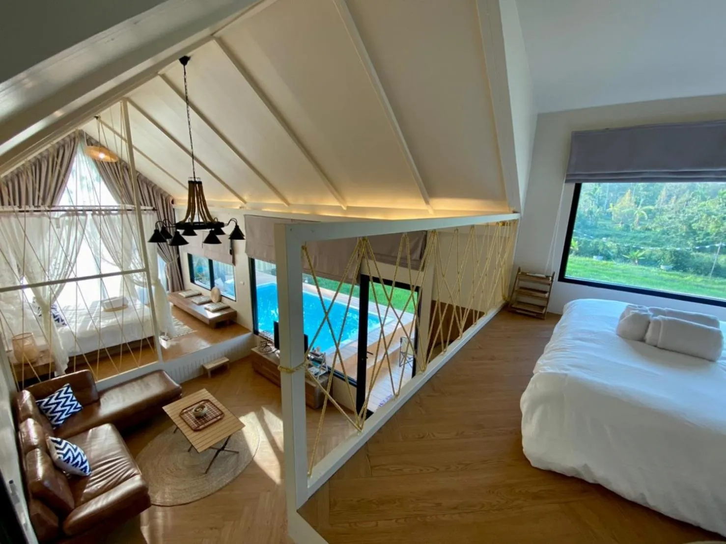 Photo of the whole room, Bed in Baan Nai Baan Nok Resort