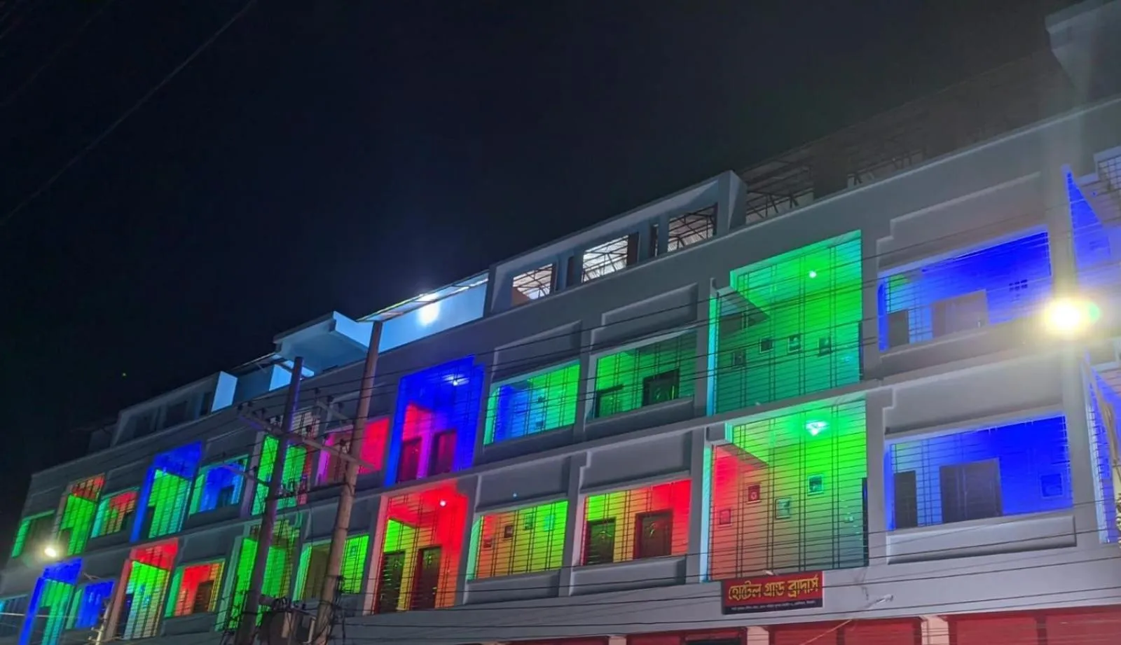 Property building in Hotel Grand Brothers