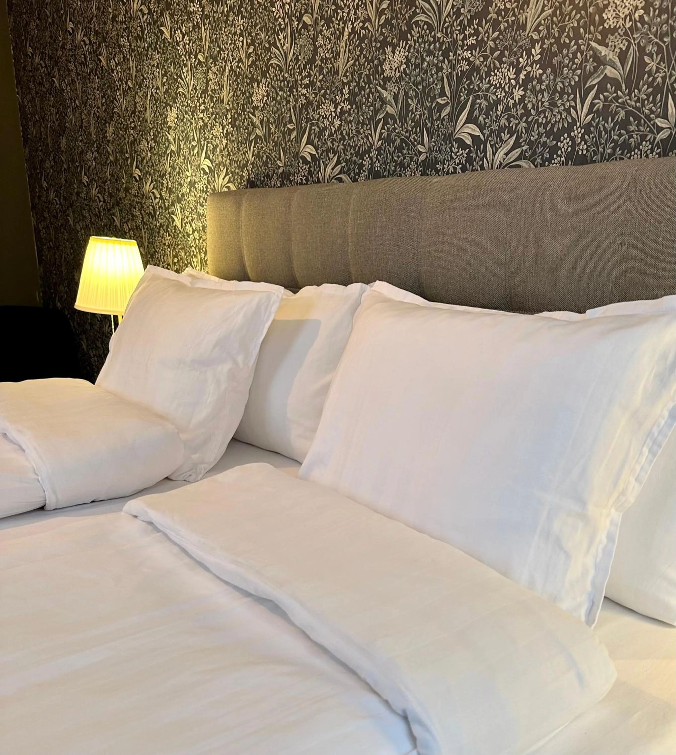 Bed in Kinna Bed & Breakfast