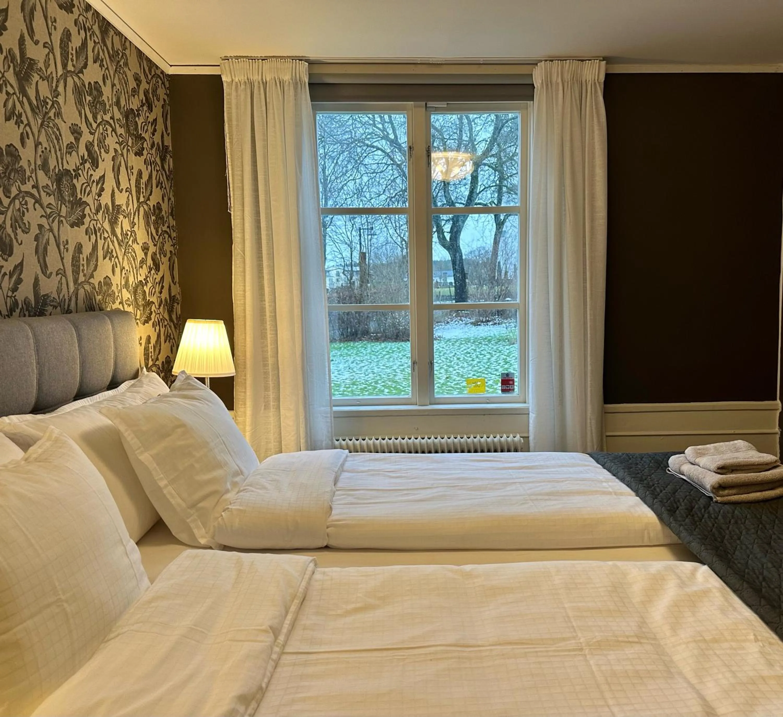 Bed in Kinna Bed & Breakfast