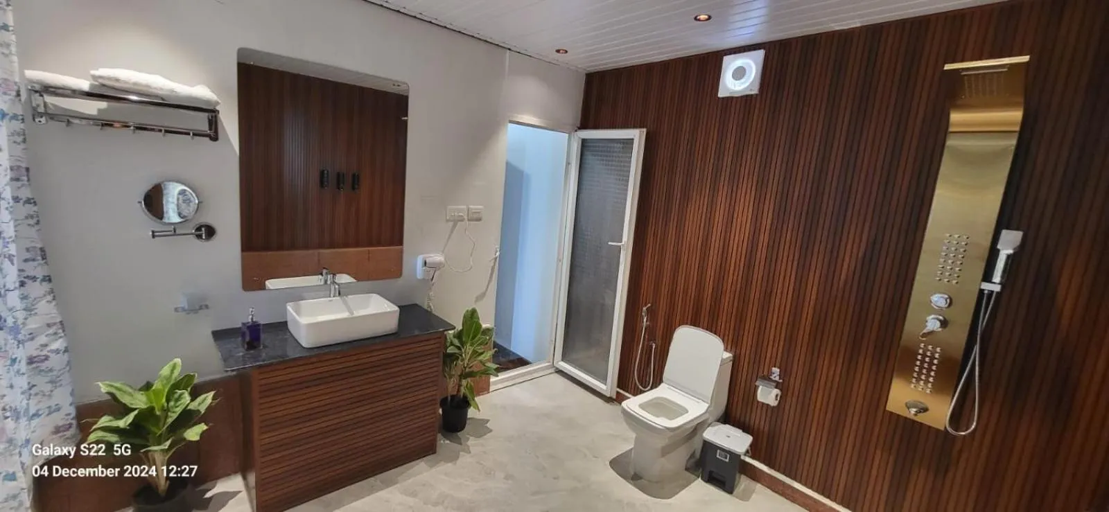 Bed in SUNBATH beach EXOTICA