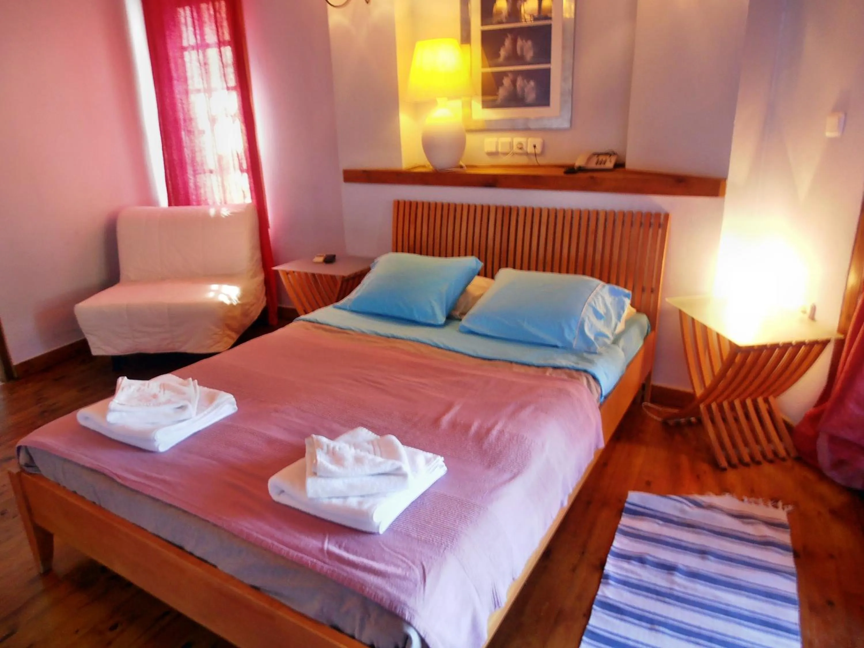 Bed in Ilios Studios