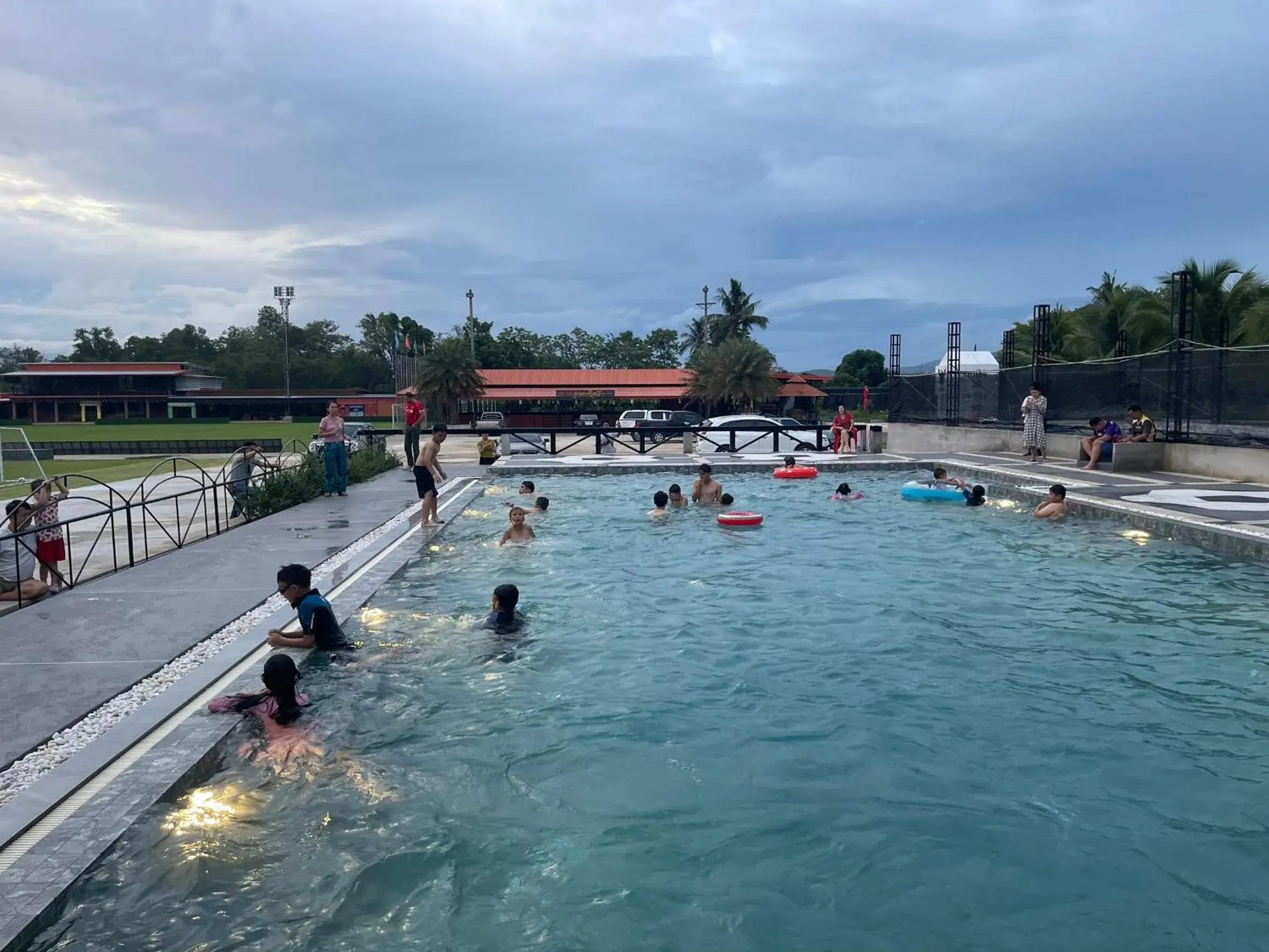 Pool view in Yaowarate Sport Club and Resort ไร่เยาวเรศ Pool view in Yaowarate Sport Club and Resort ไร่เยาวเรศ