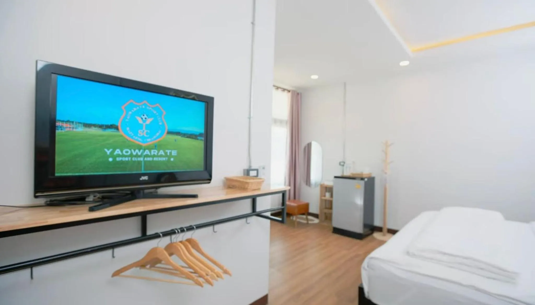 TV and multimedia, Bed in Yaowarate Sport Club and Resort ไร่เยาวเรศ