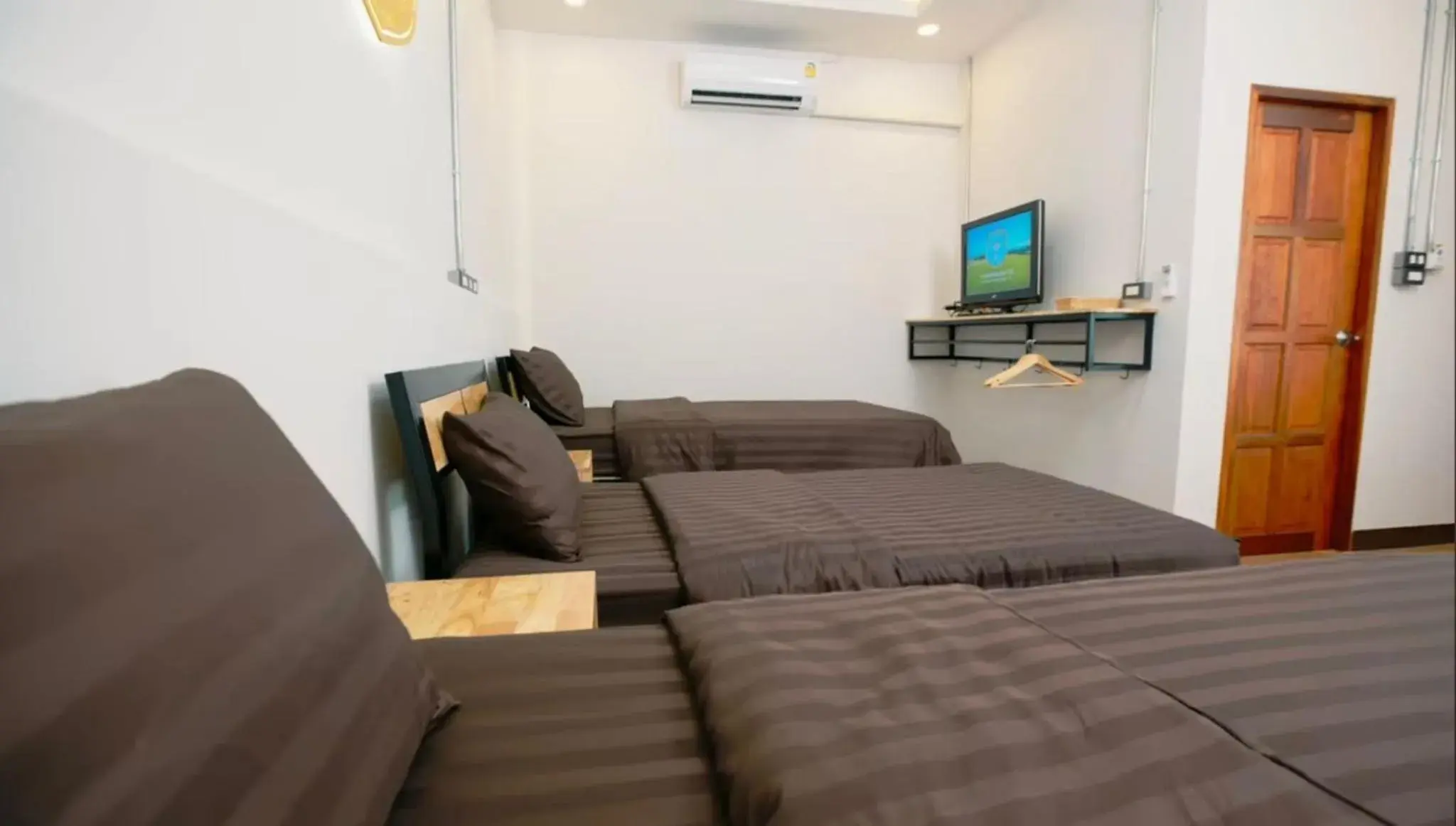 Bed in Yaowarate Sport Club and Resort ไร่เยาวเรศ Bed in Yaowarate Sport Club and Resort ไร่เยาวเรศ
