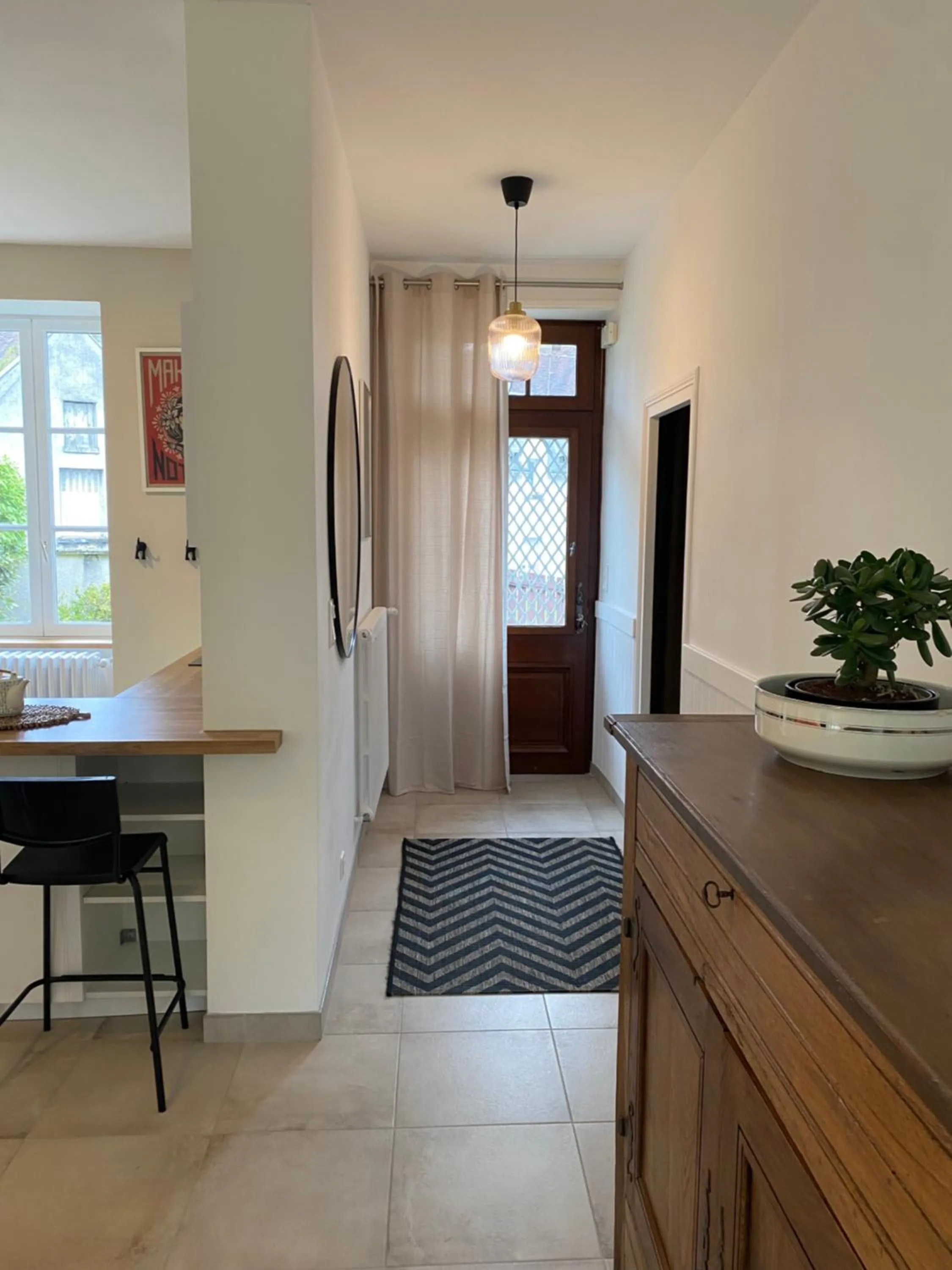 Facade/entrance in Clos des Chardons - Le Jardin