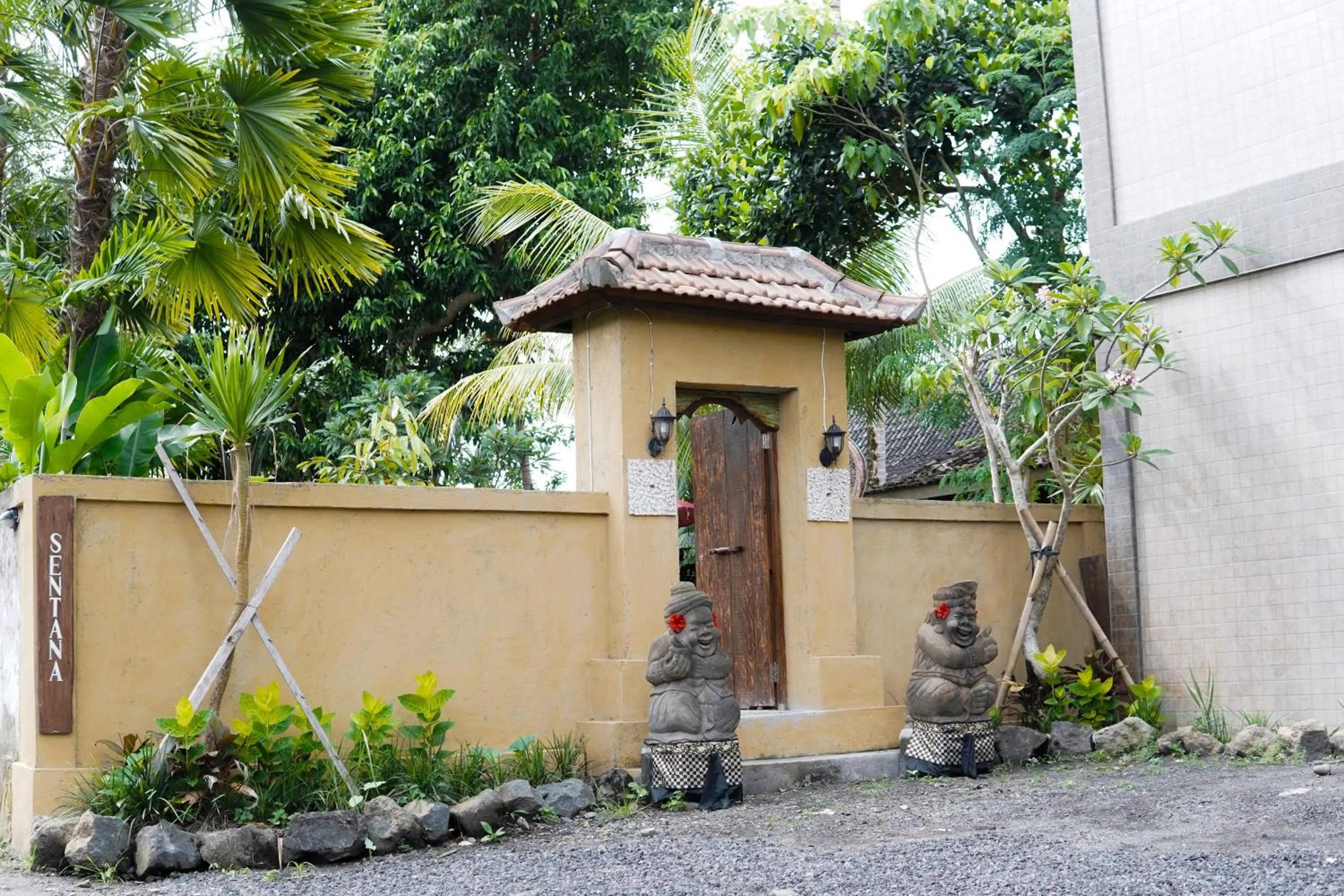 Facade/entrance in Sentana Villa Ubud