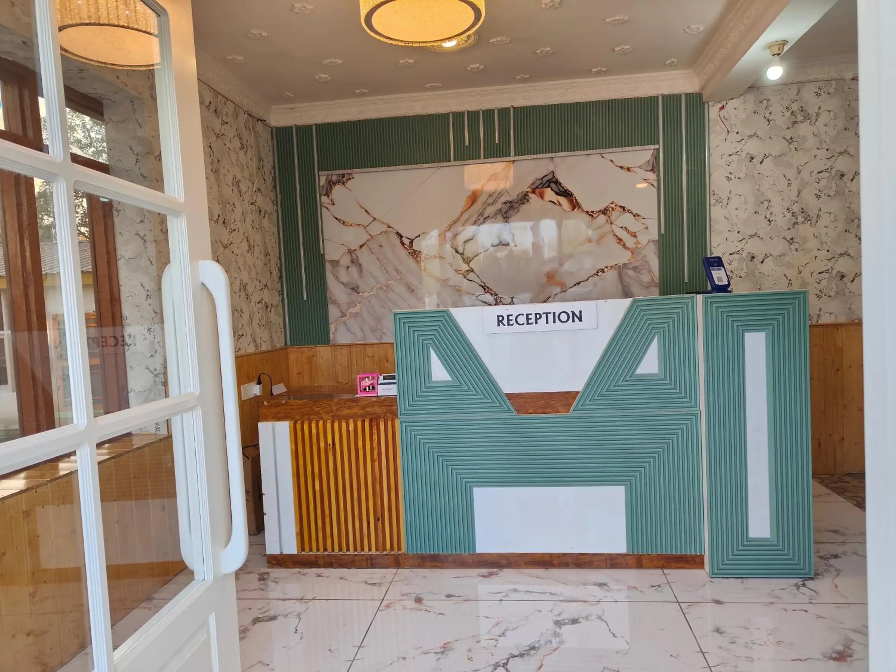 Lobby or reception in Gulsitara Resorts-Gulmarg Lobby or reception in Gulsitara Resorts-Gulmarg