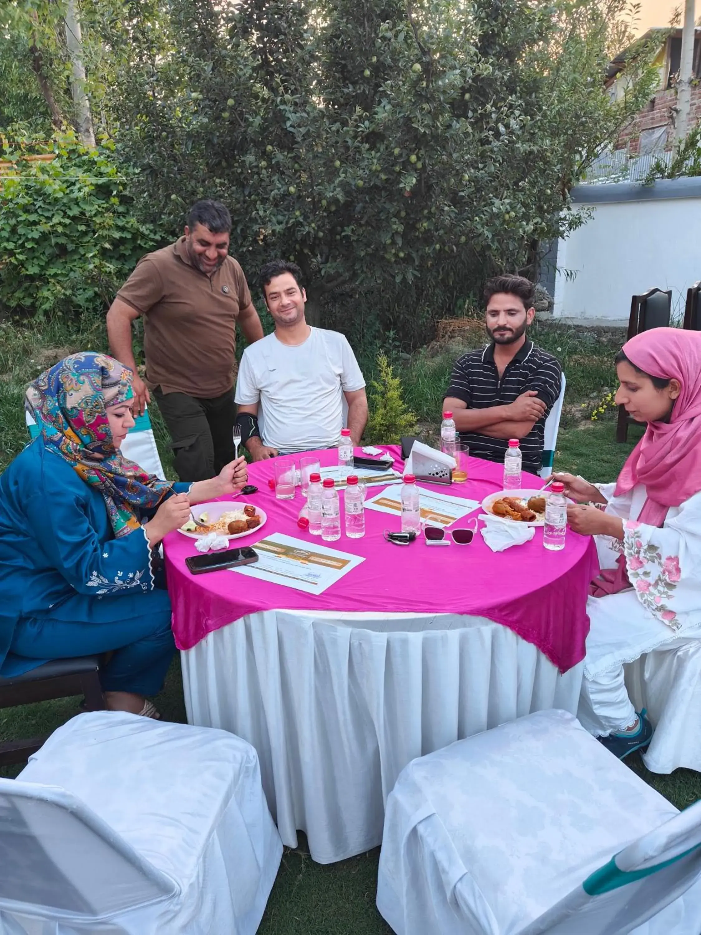 Food and drinks in Gulsitara Resorts-Gulmarg Food and drinks in Gulsitara Resorts-Gulmarg