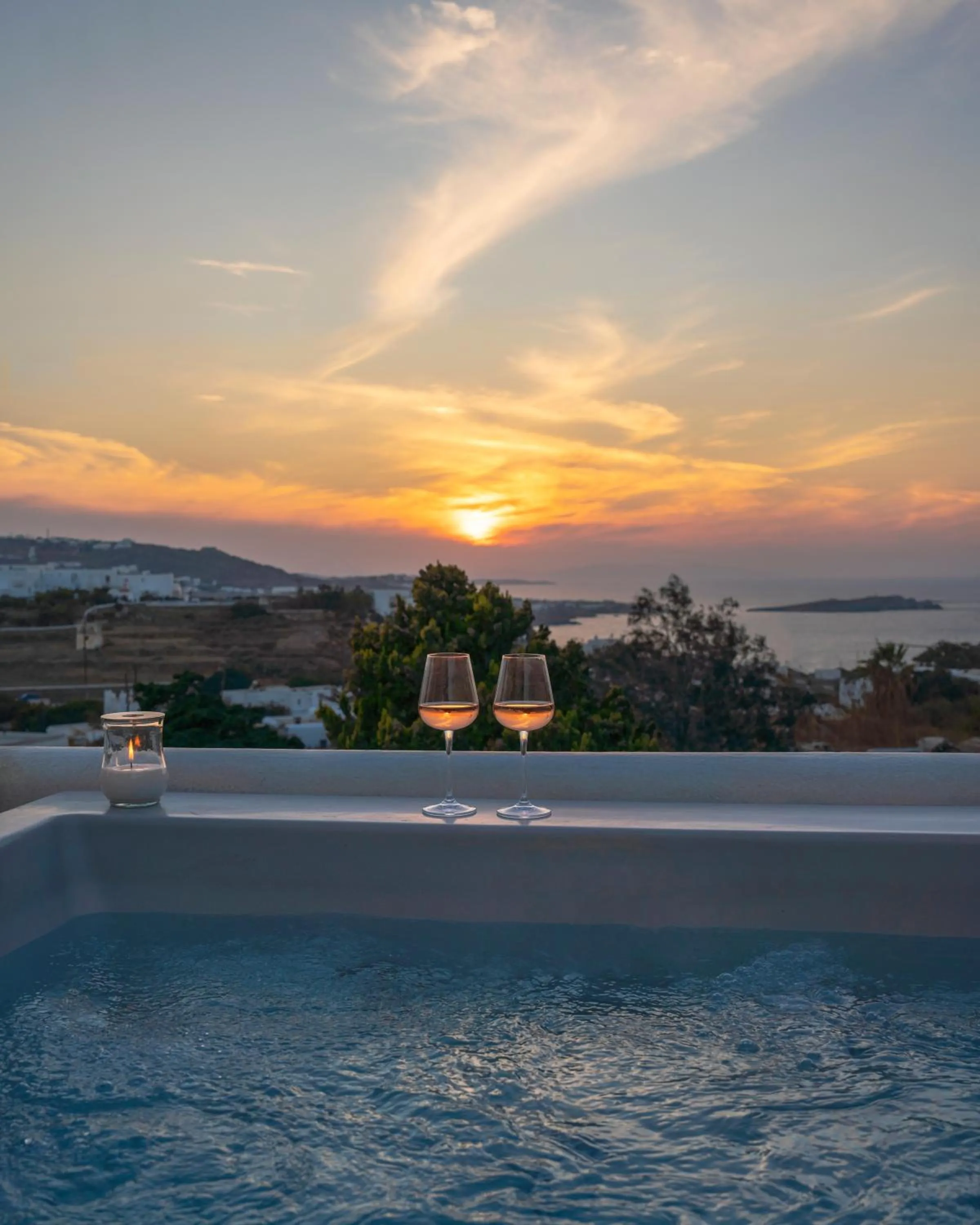 Sea view in Ostraco Suites