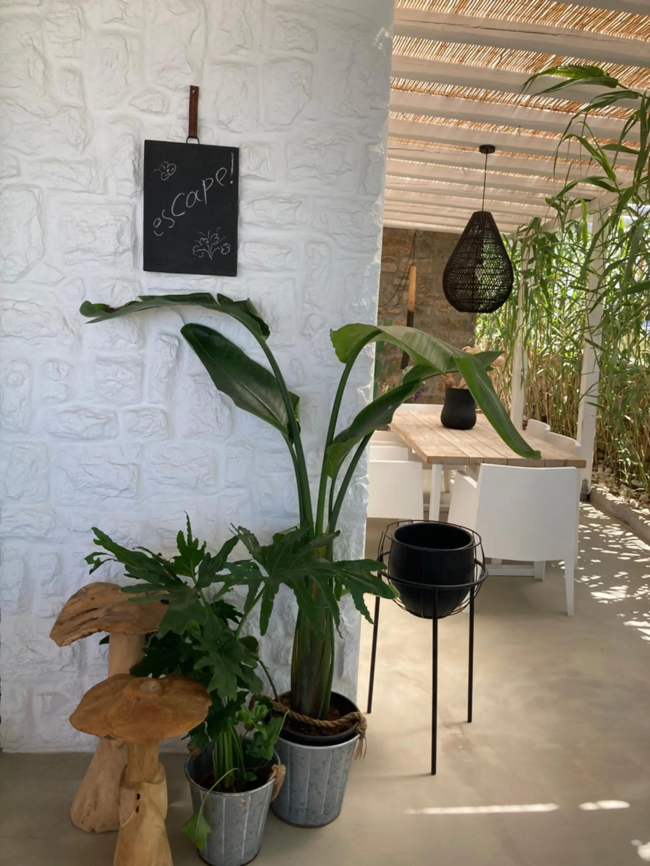 Breakfast in Ostraco Suites