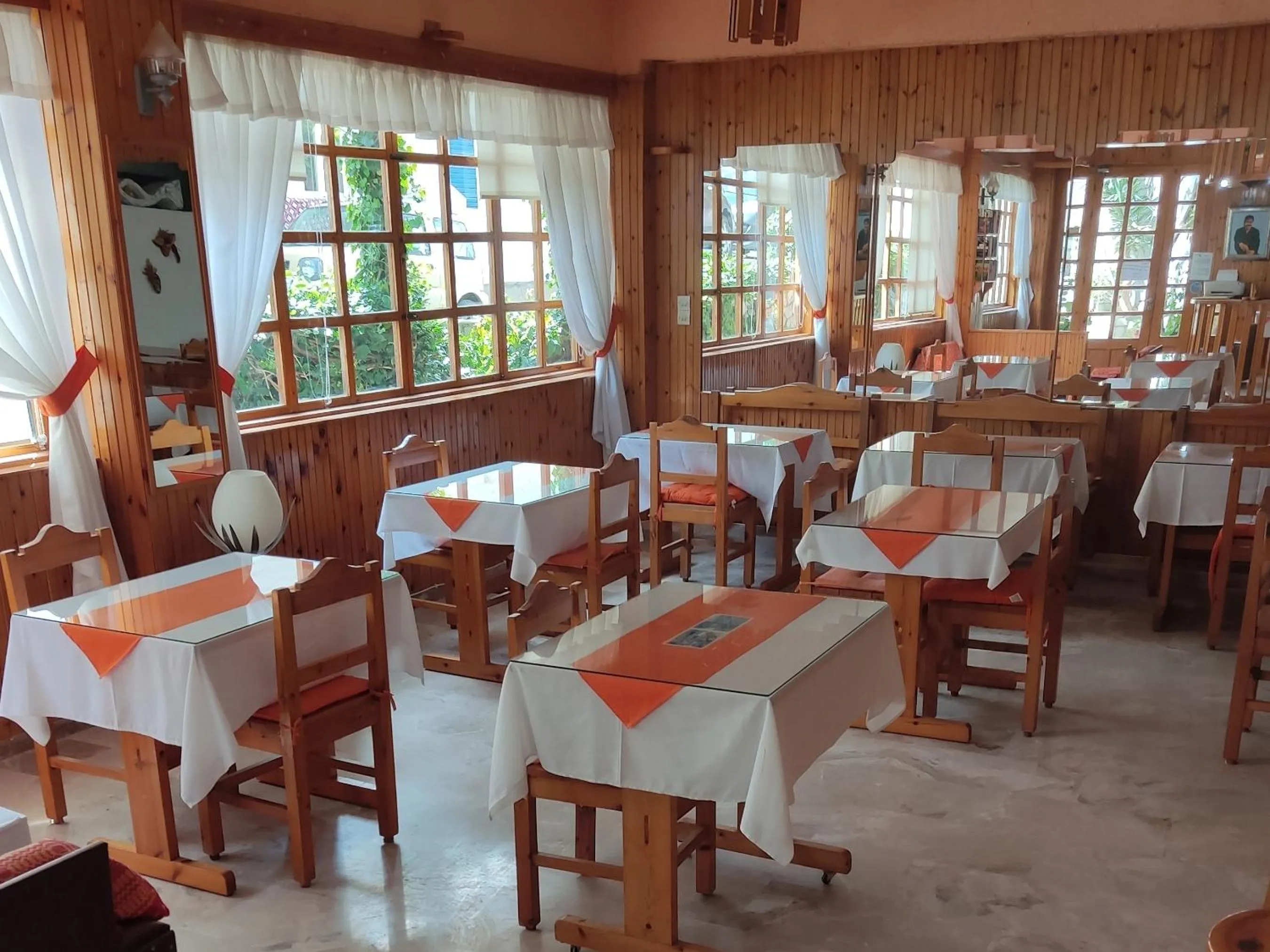 Seating area in Kissandros Hotel