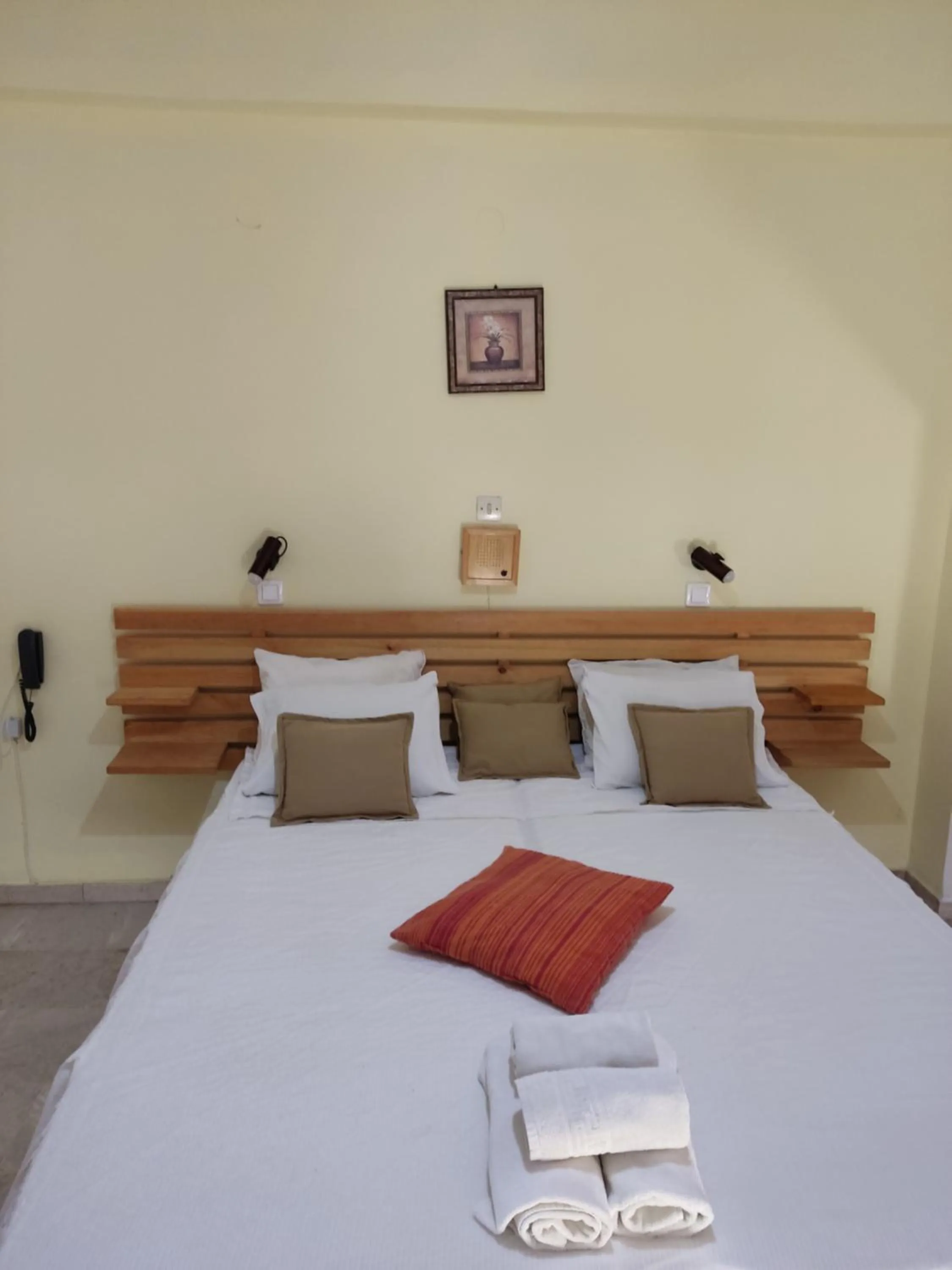 Bed in Kissandros Hotel