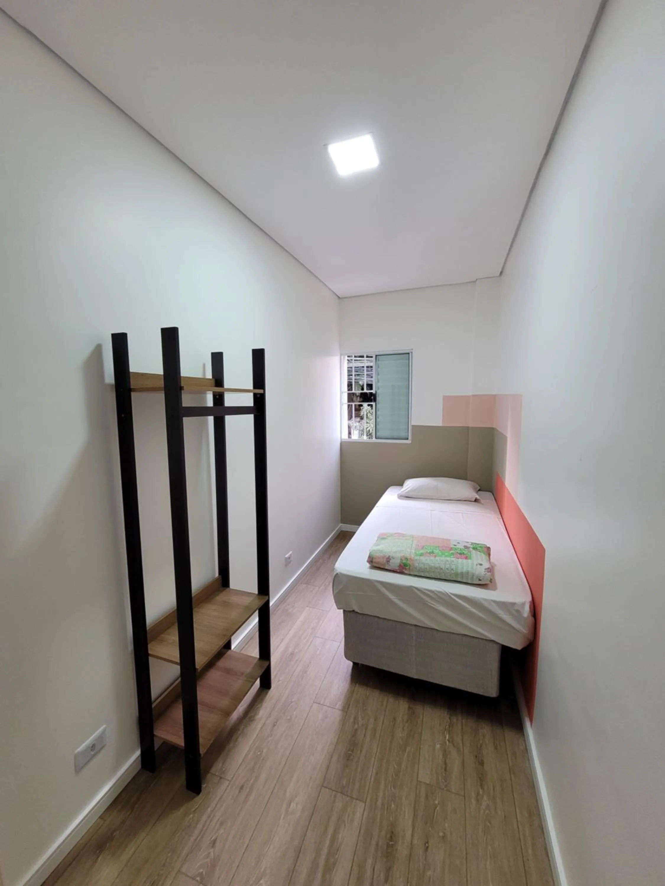 Bed in Self Hostel