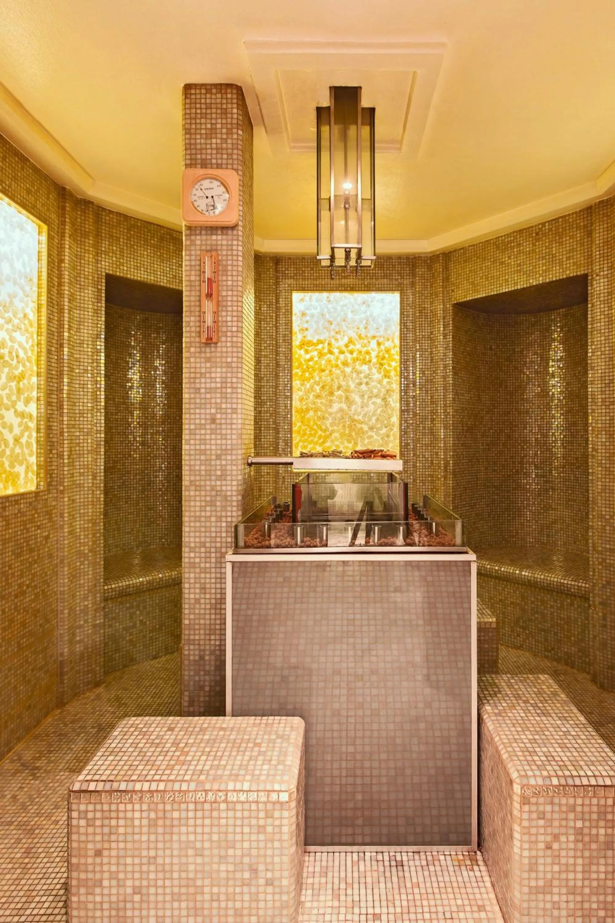 Spa and wellness centre/facilities in Hotel Grande Bretagne, a Luxury Collection Hotel, Athens